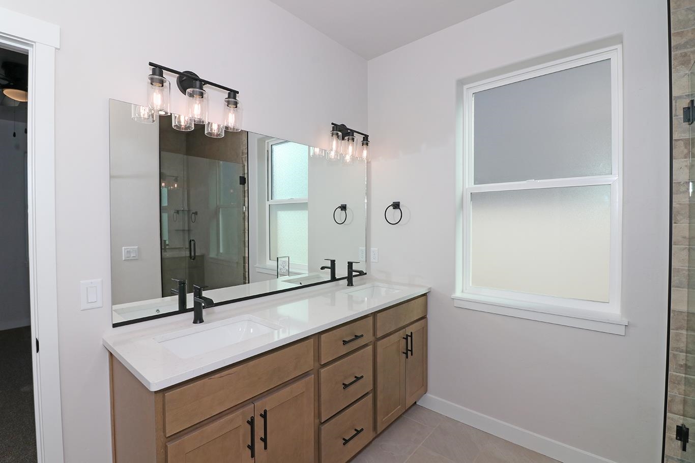 2457 Hamilton Road Unit: B