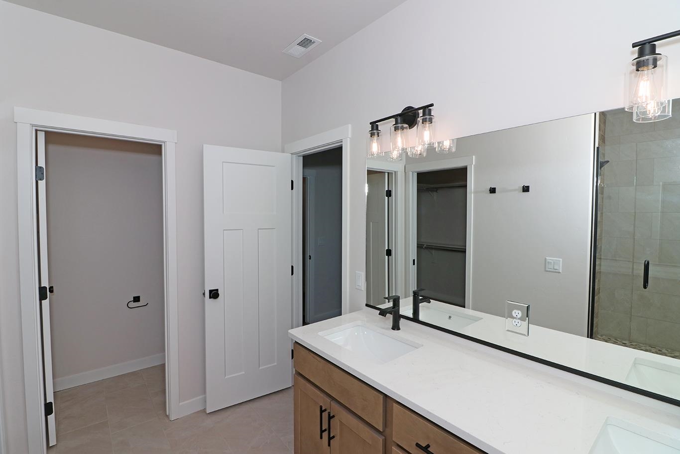2457 Hamilton Road Unit: B