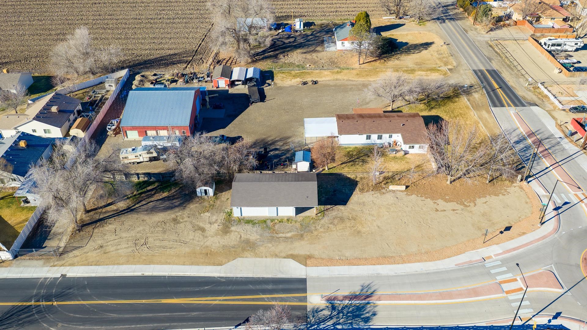 3249 E Road