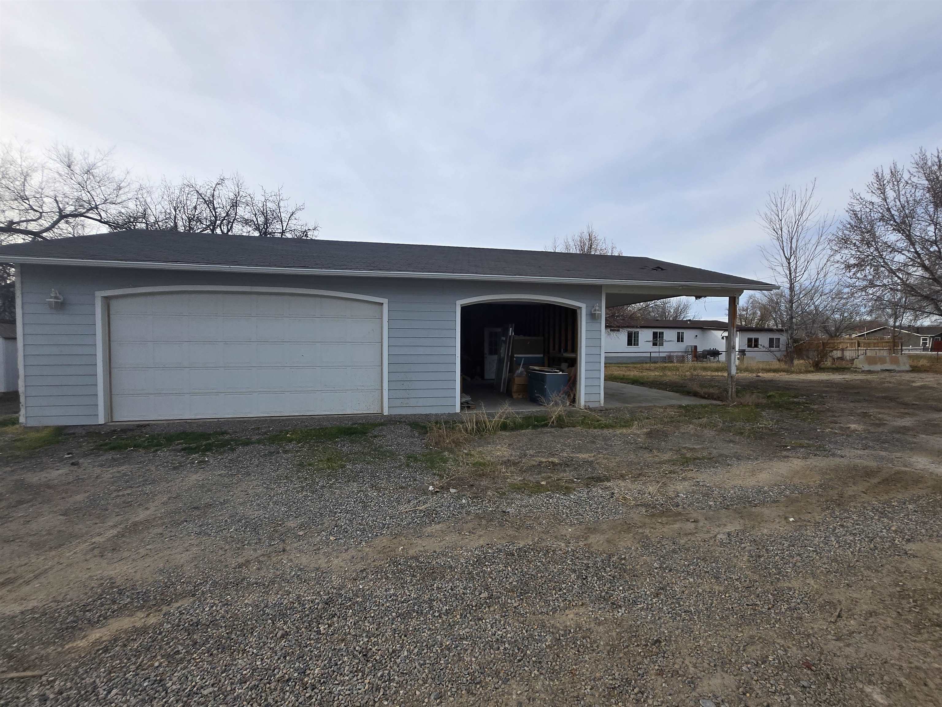 3249 E Road