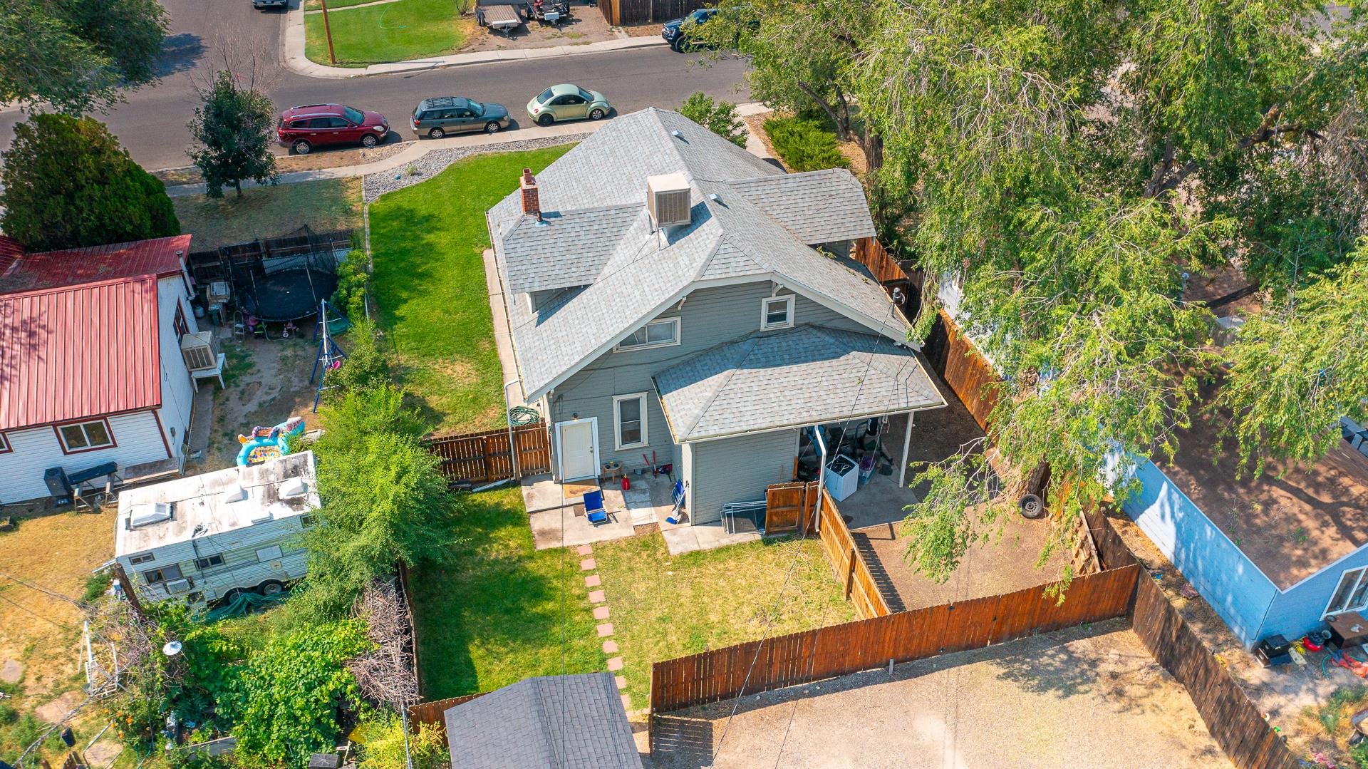 2336 Elm Avenue