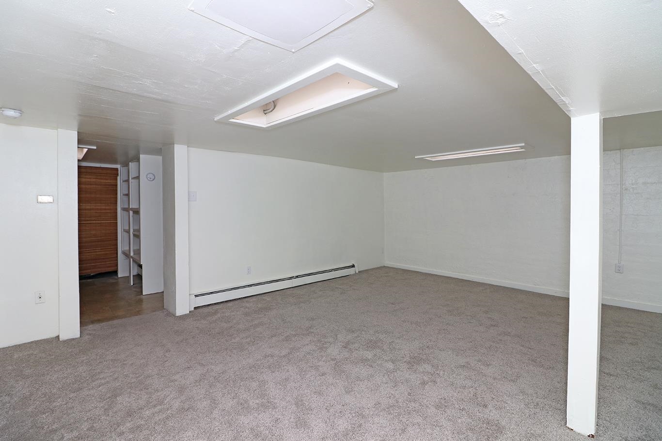 2336 Elm Avenue