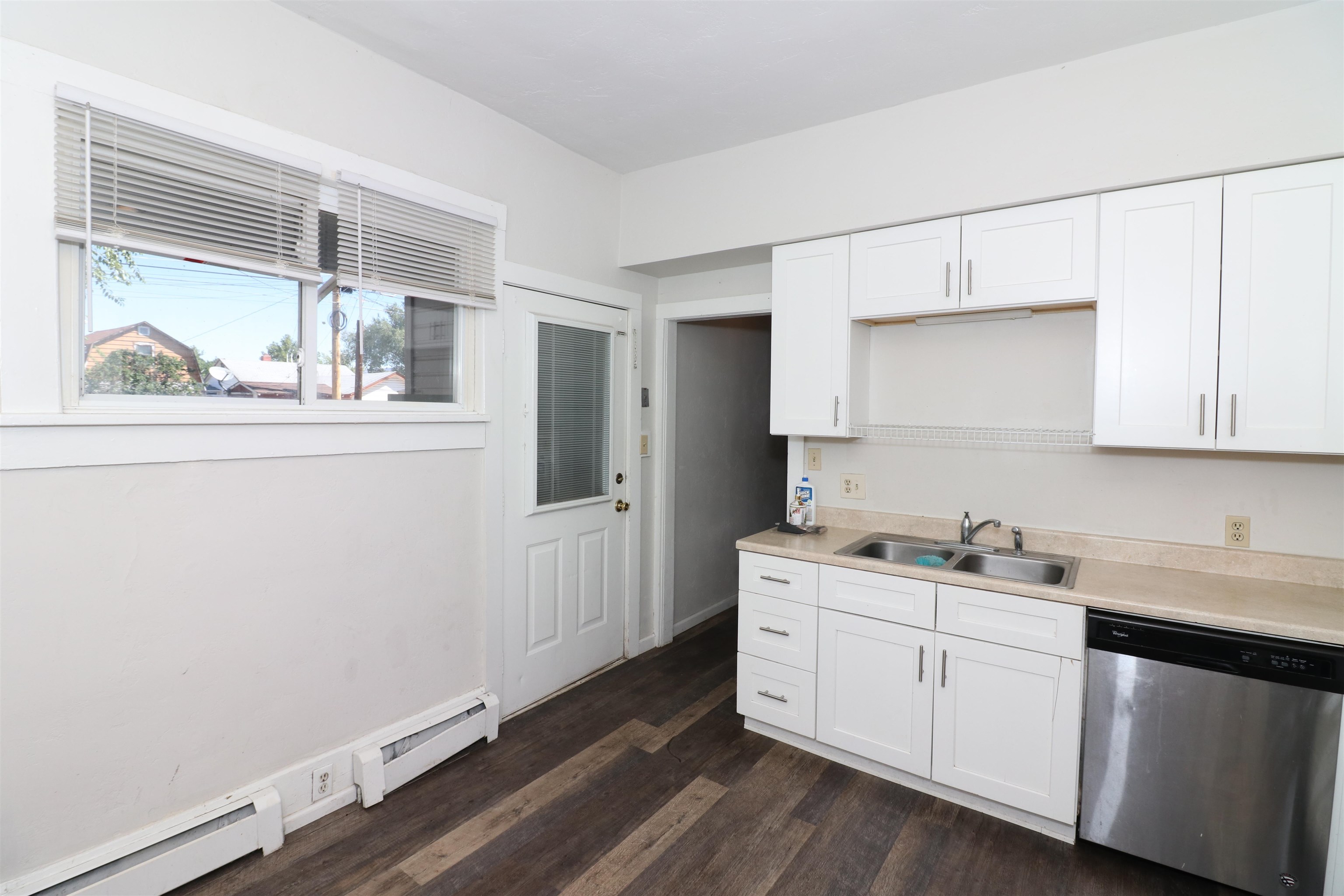 2336 Elm Avenue