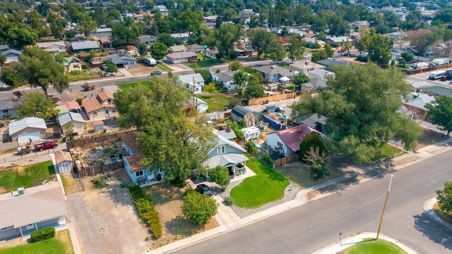 2336 Elm Avenue