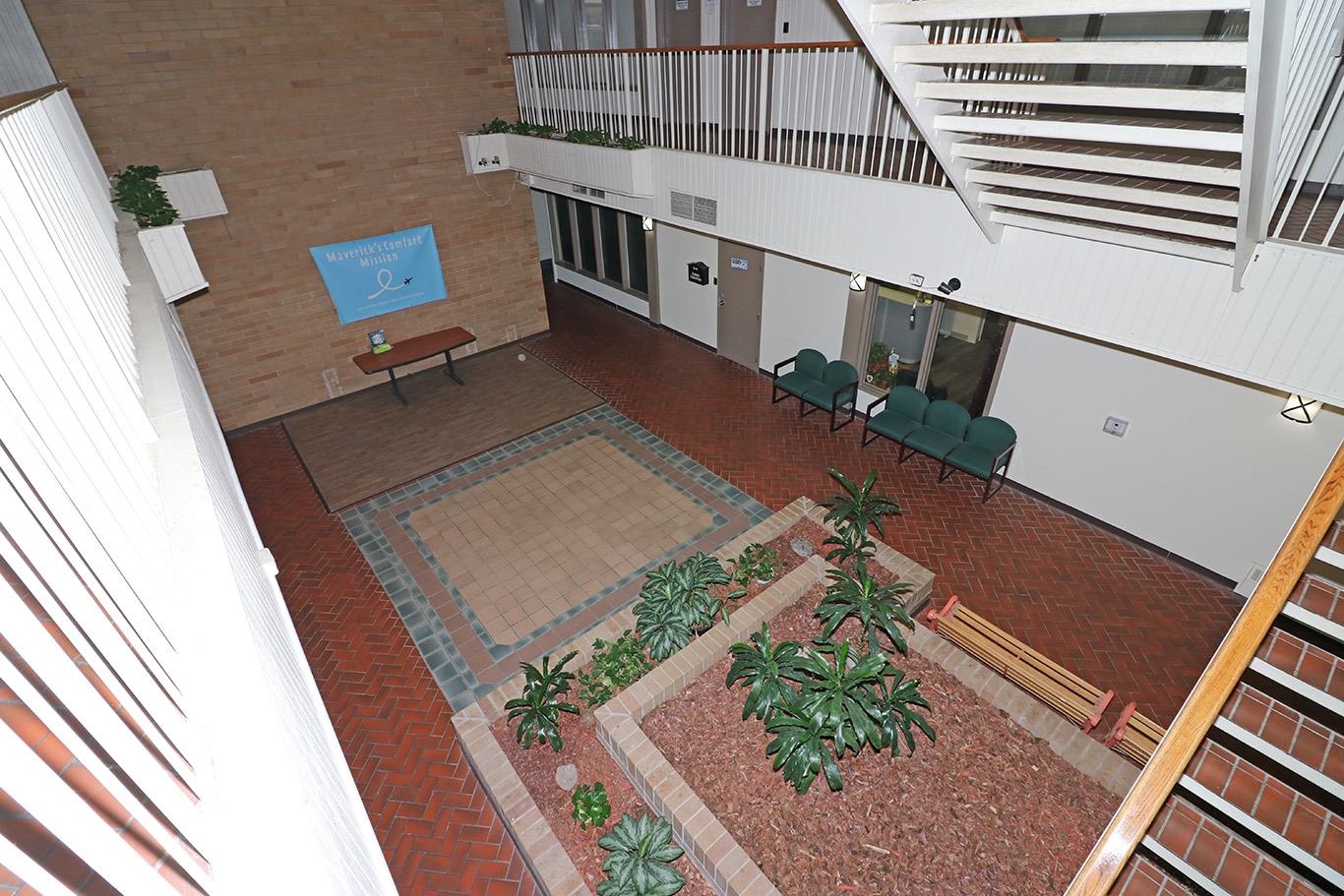 715 Horizon Drive