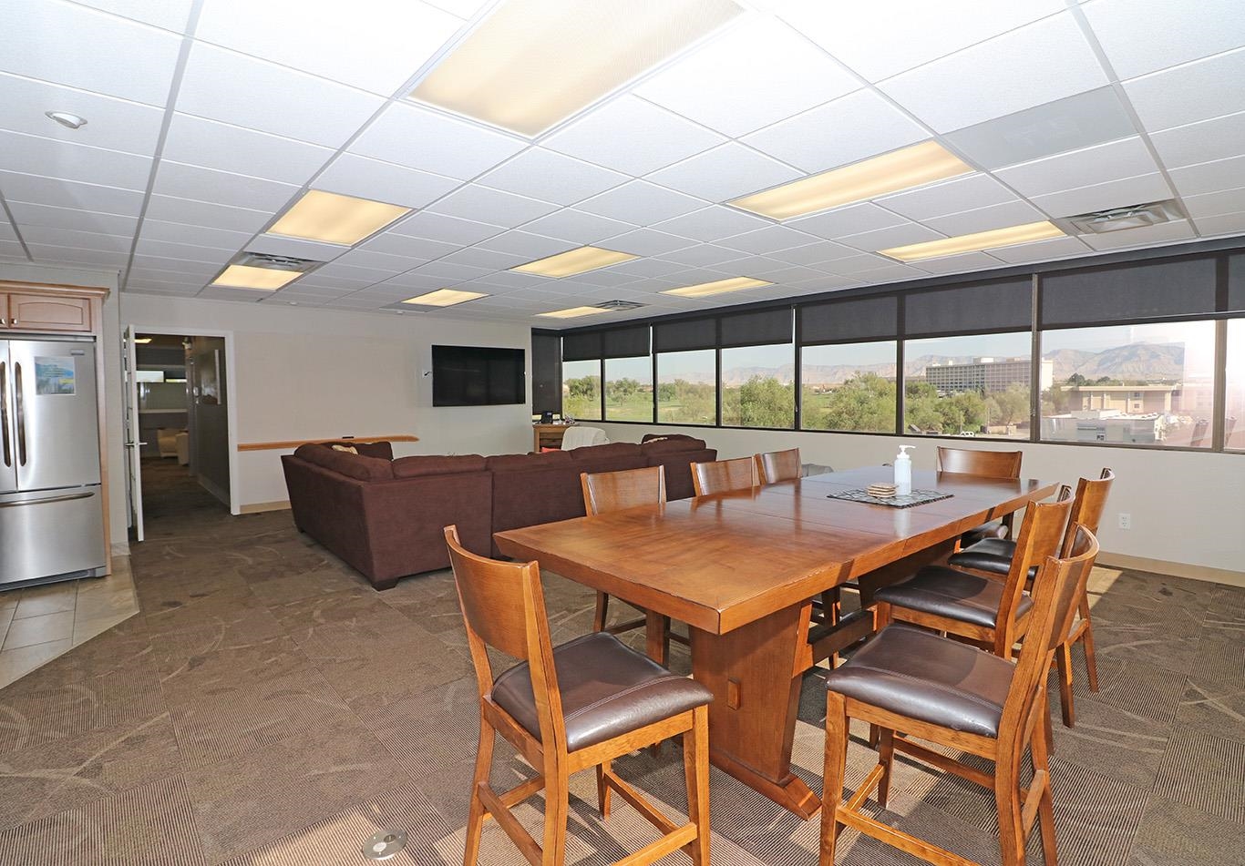 715 Horizon Drive