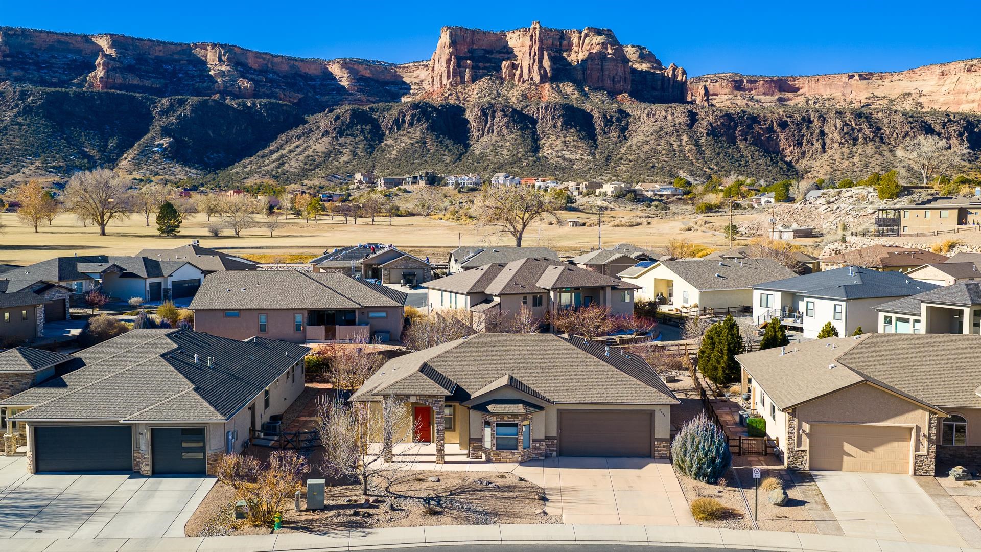 2085 Link Lane