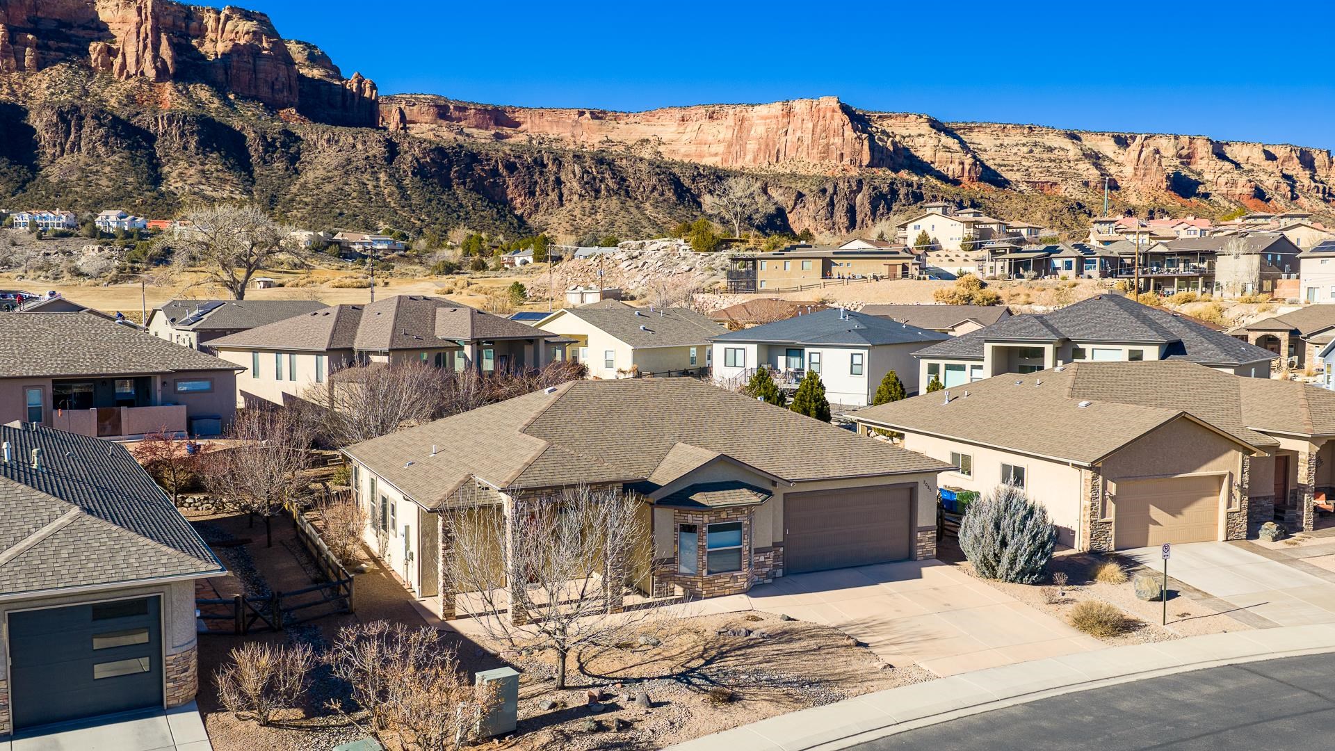 2085 Link Lane