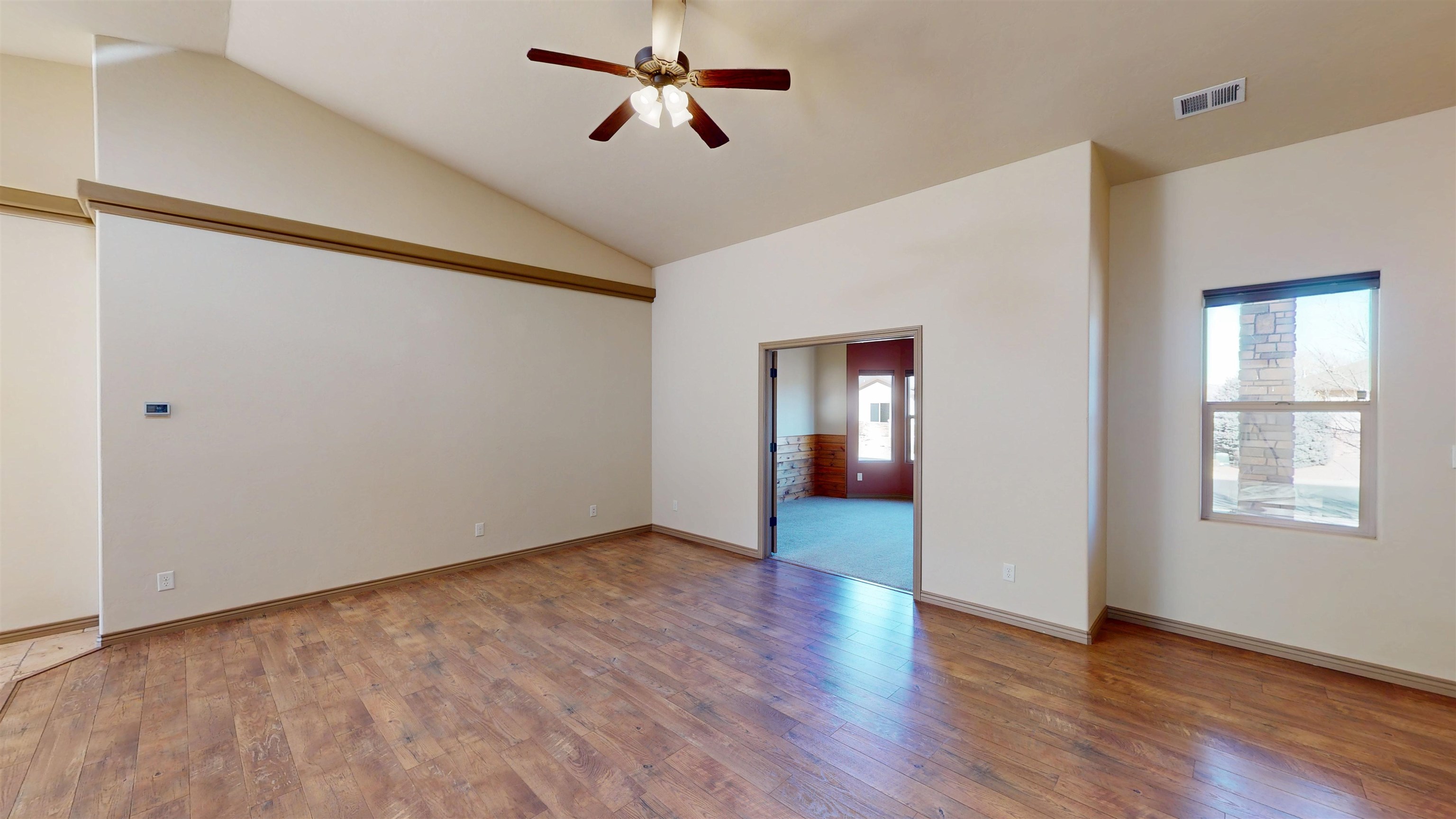 2085 Link Lane
