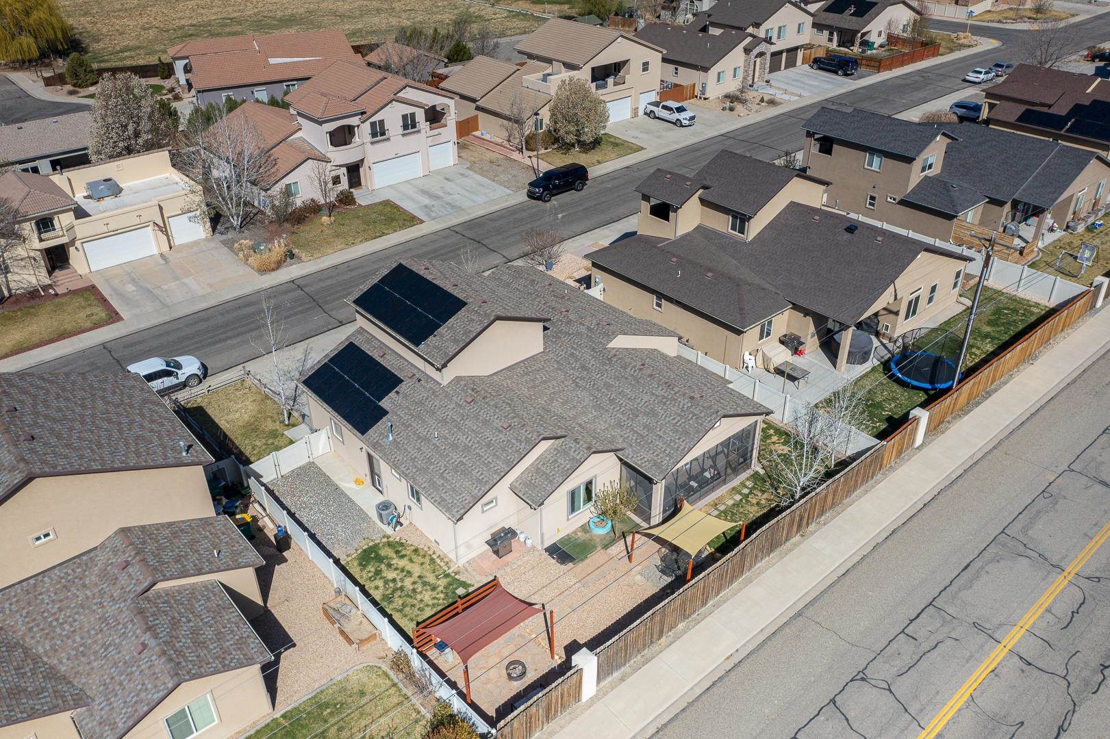 952 Echo Canyon Street