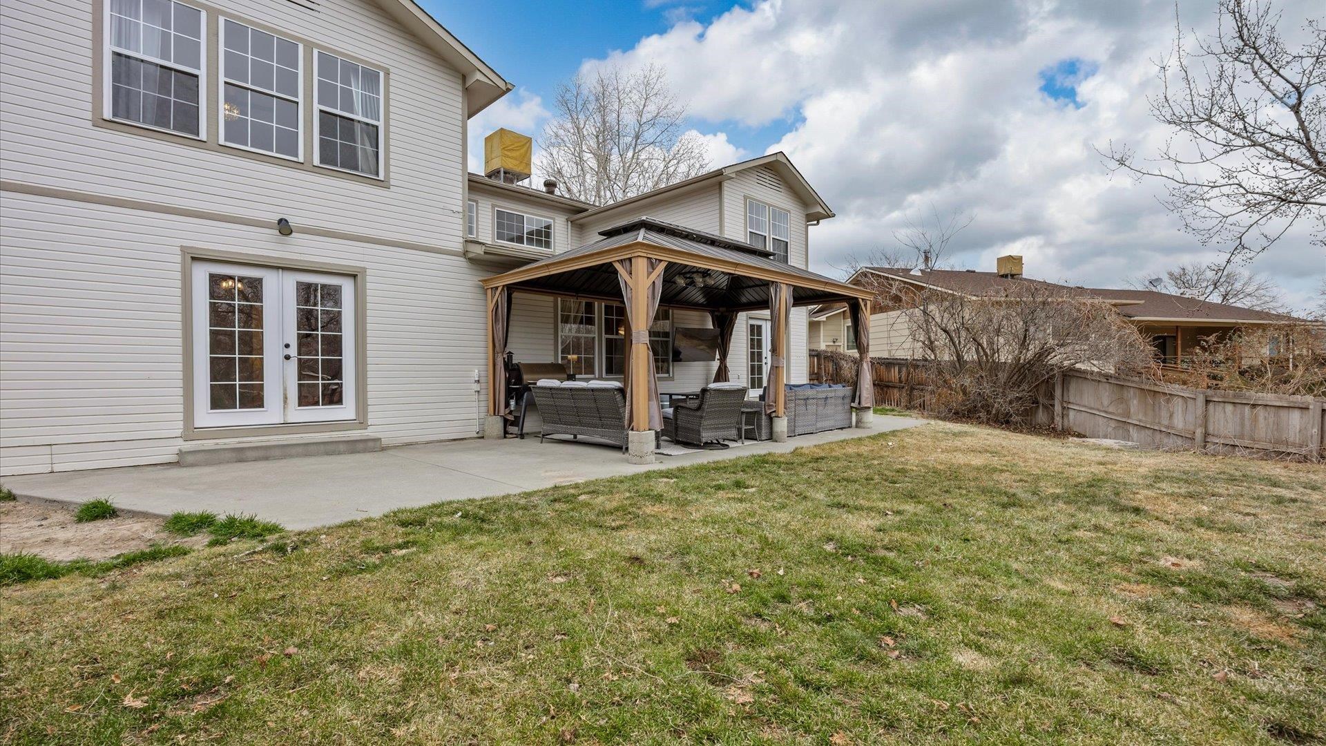 3610 Ponderosa Way