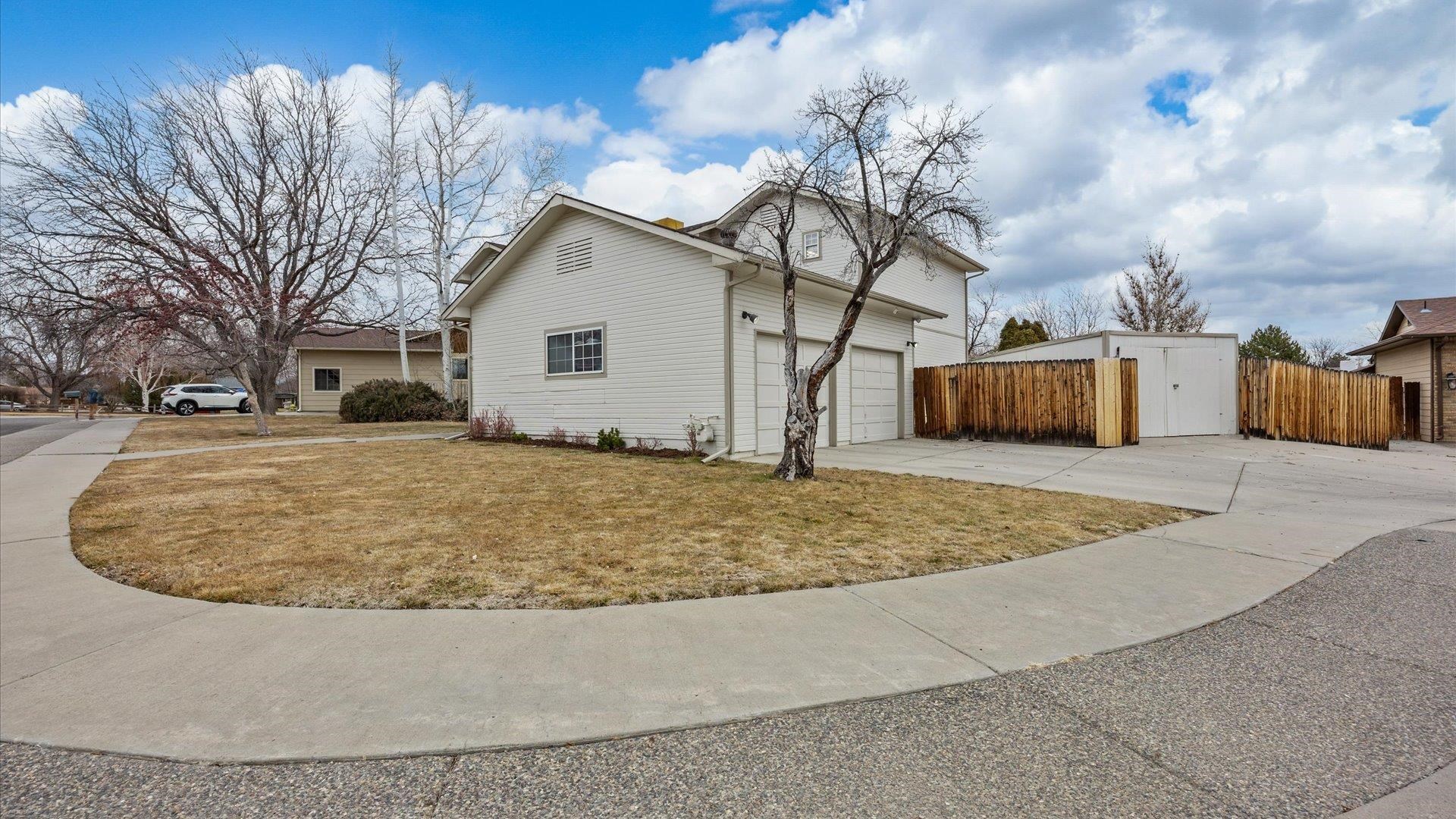 3610 Ponderosa Way