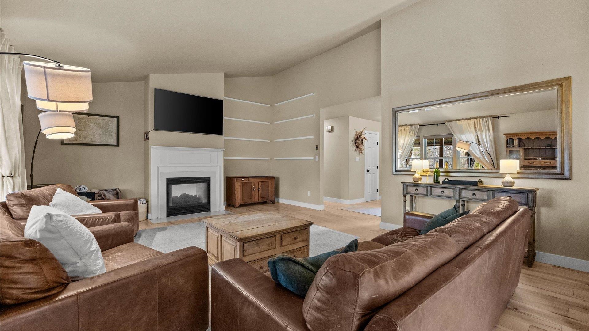 3610 Ponderosa Way
