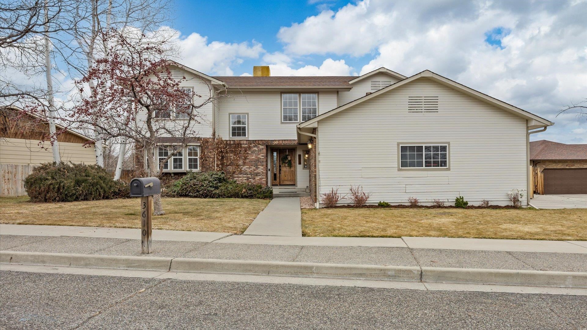 3610 Ponderosa Way