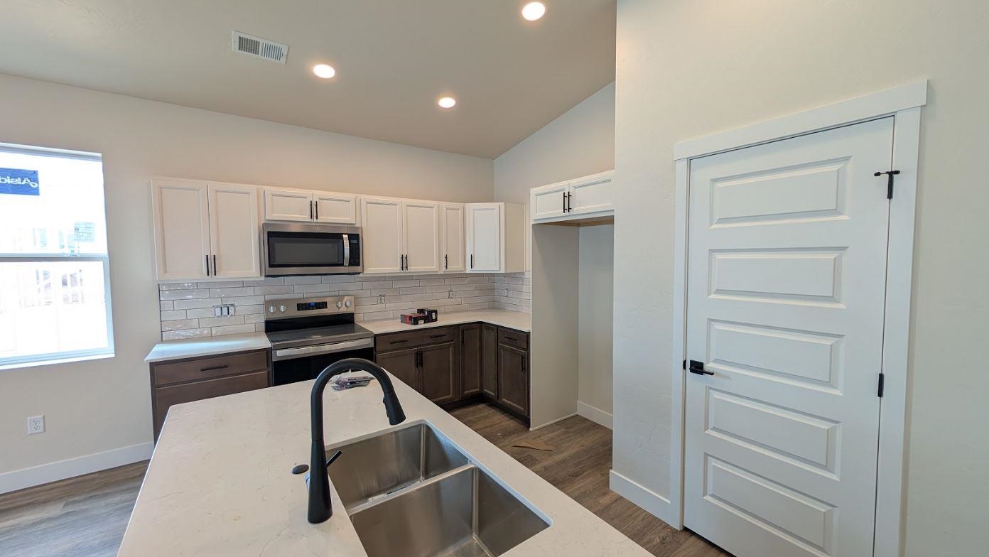 1720 Rusty Rivet Road