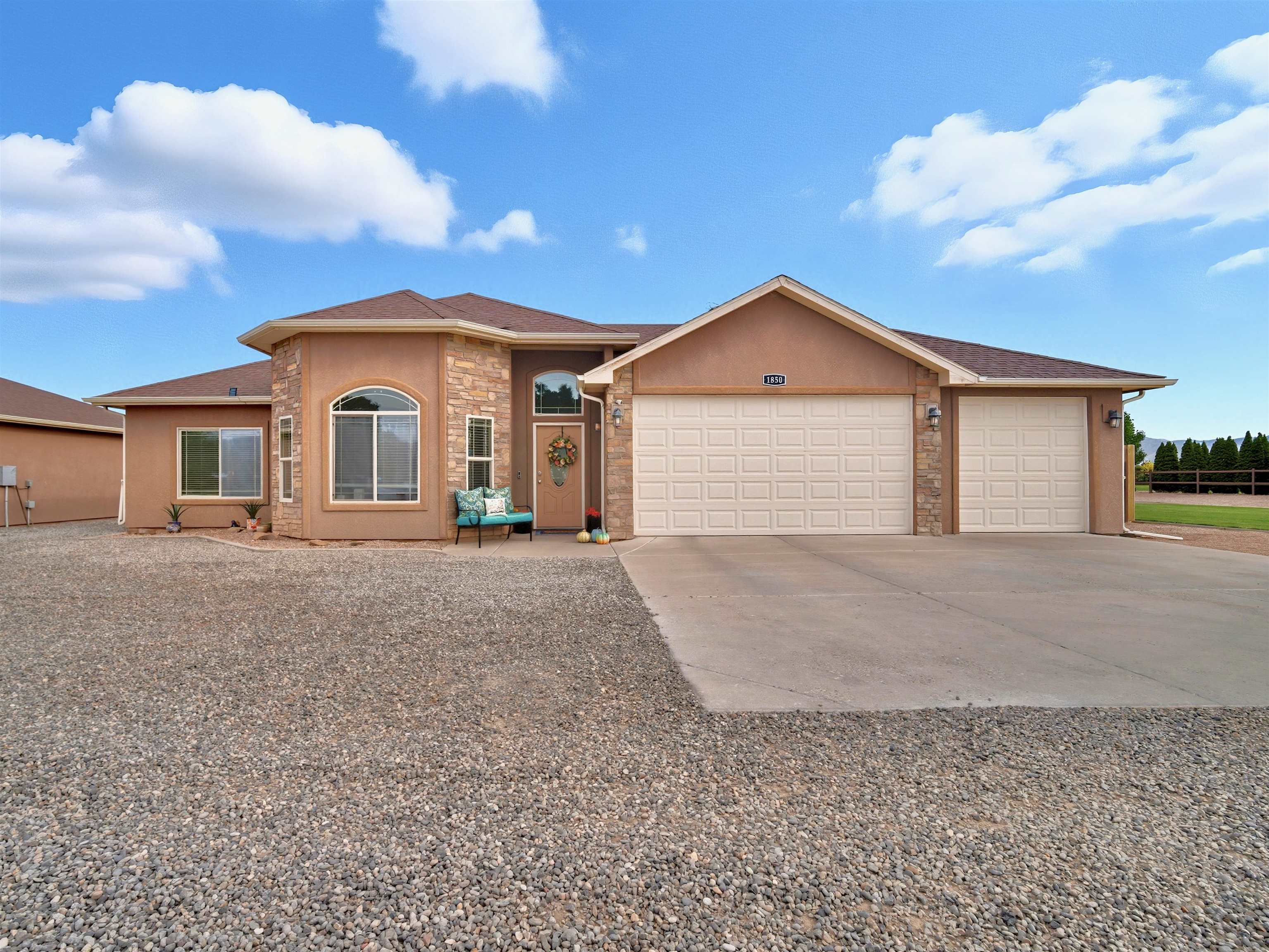 1850 Golden Ranch Road