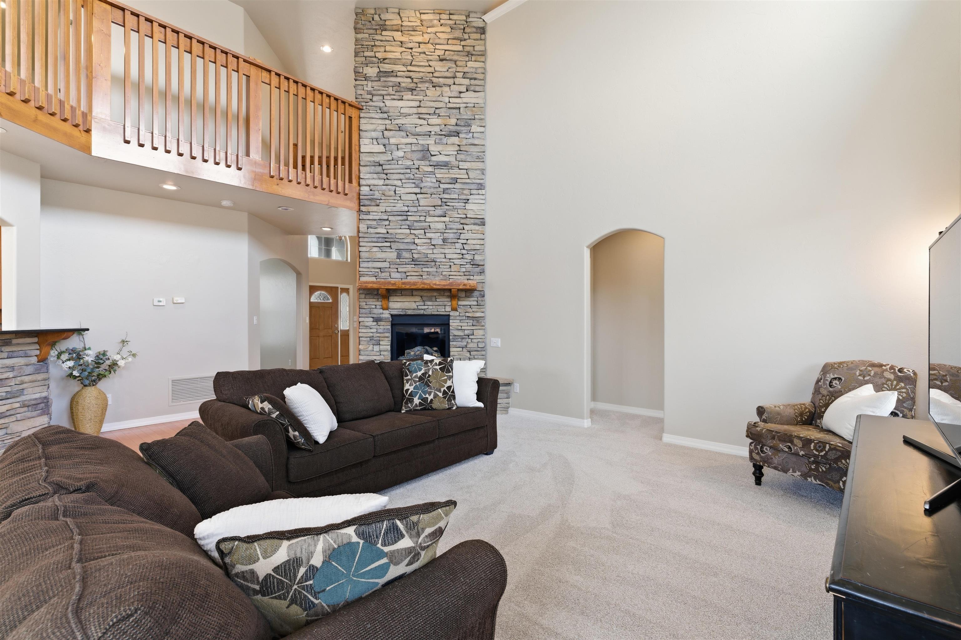 704 Tranquil Trail