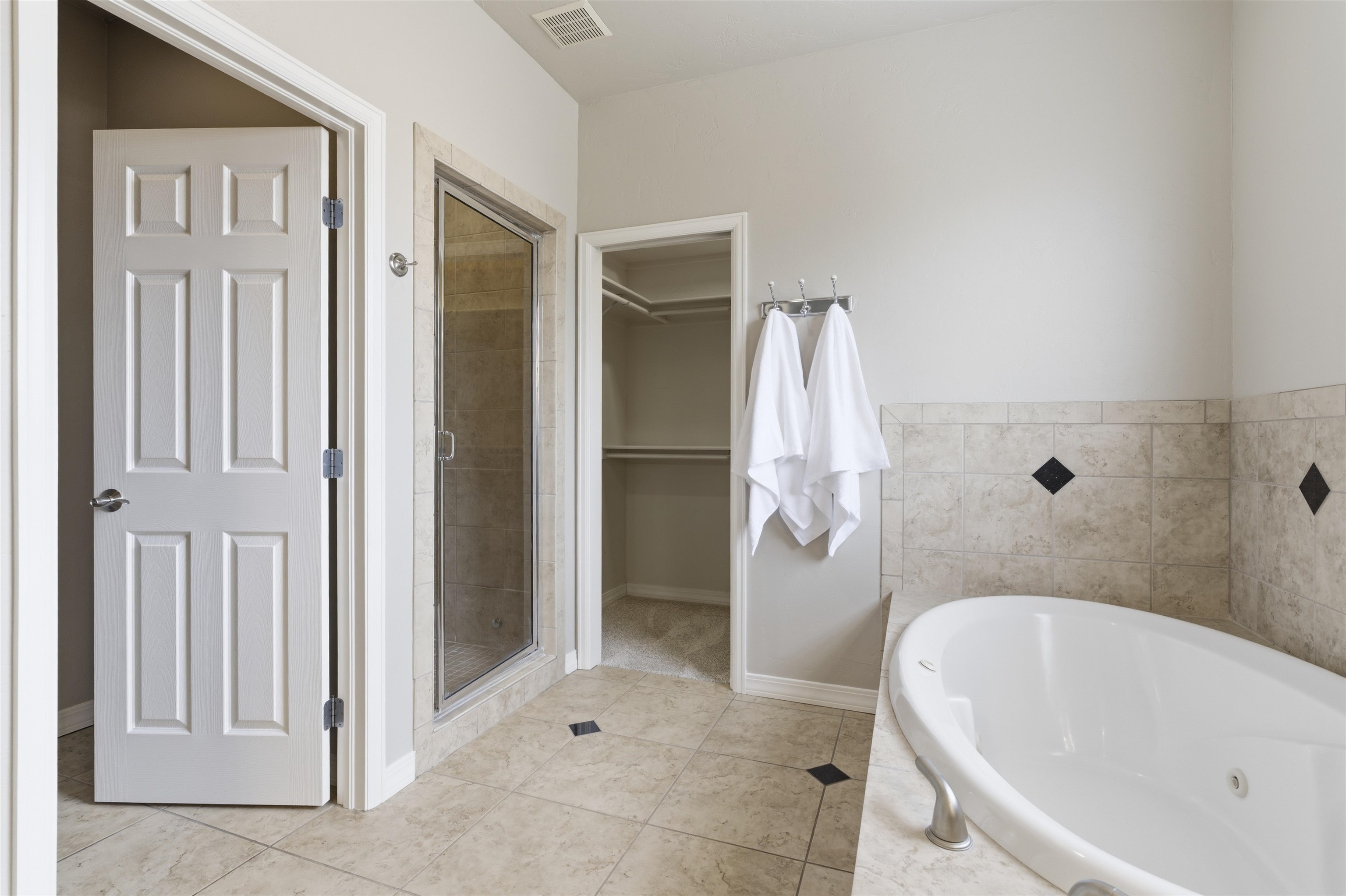 704 Tranquil Trail