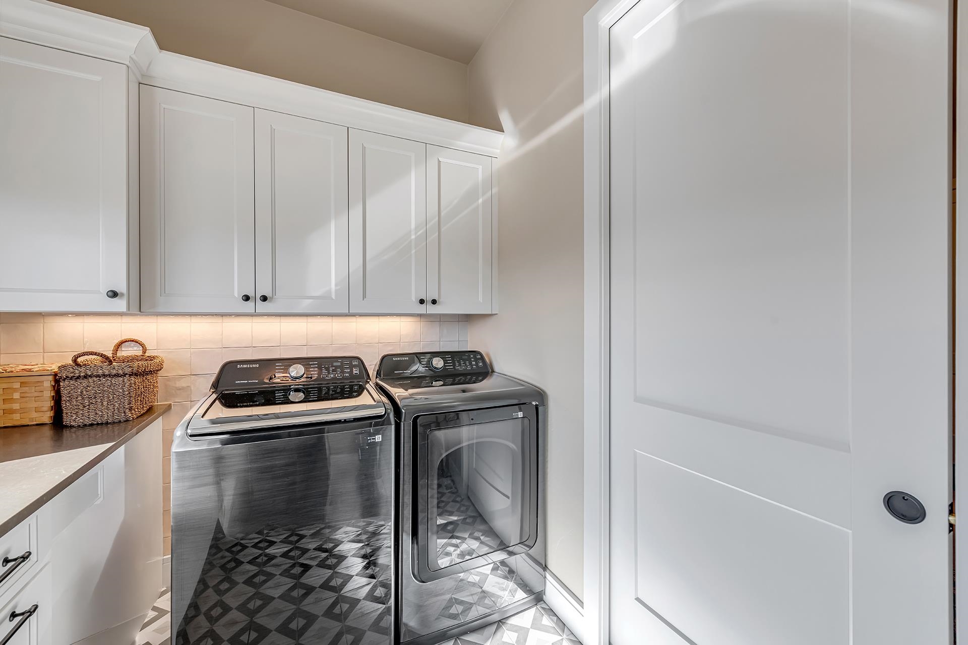 2698 Village Center Way