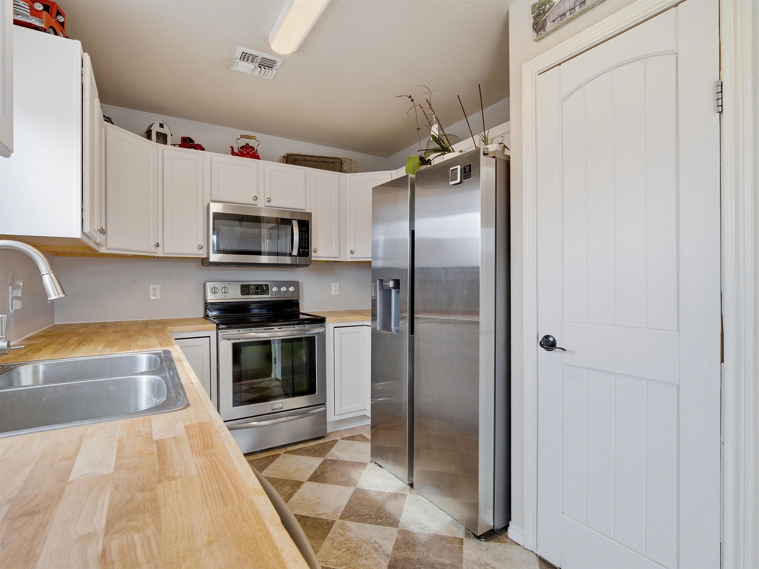 3113 Arrowhead Trail