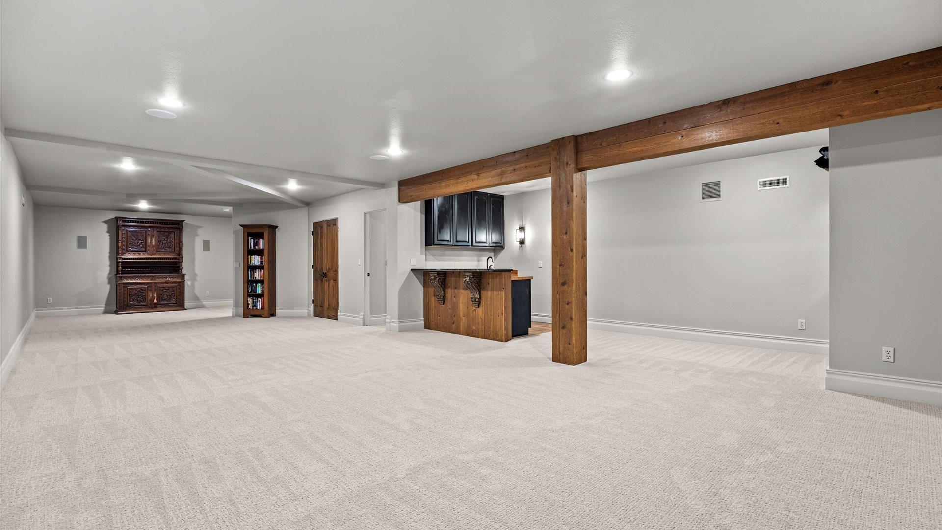 289 W Morrison Court