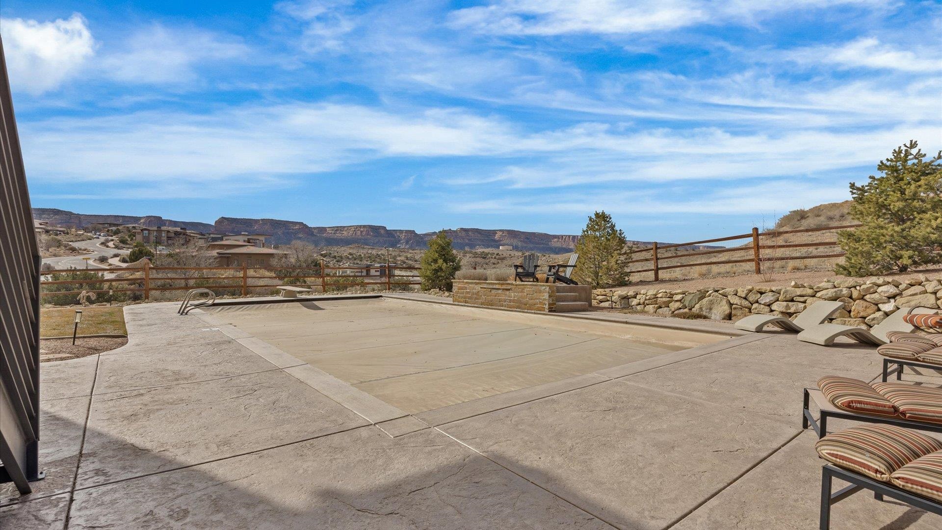 379 High Desert Road