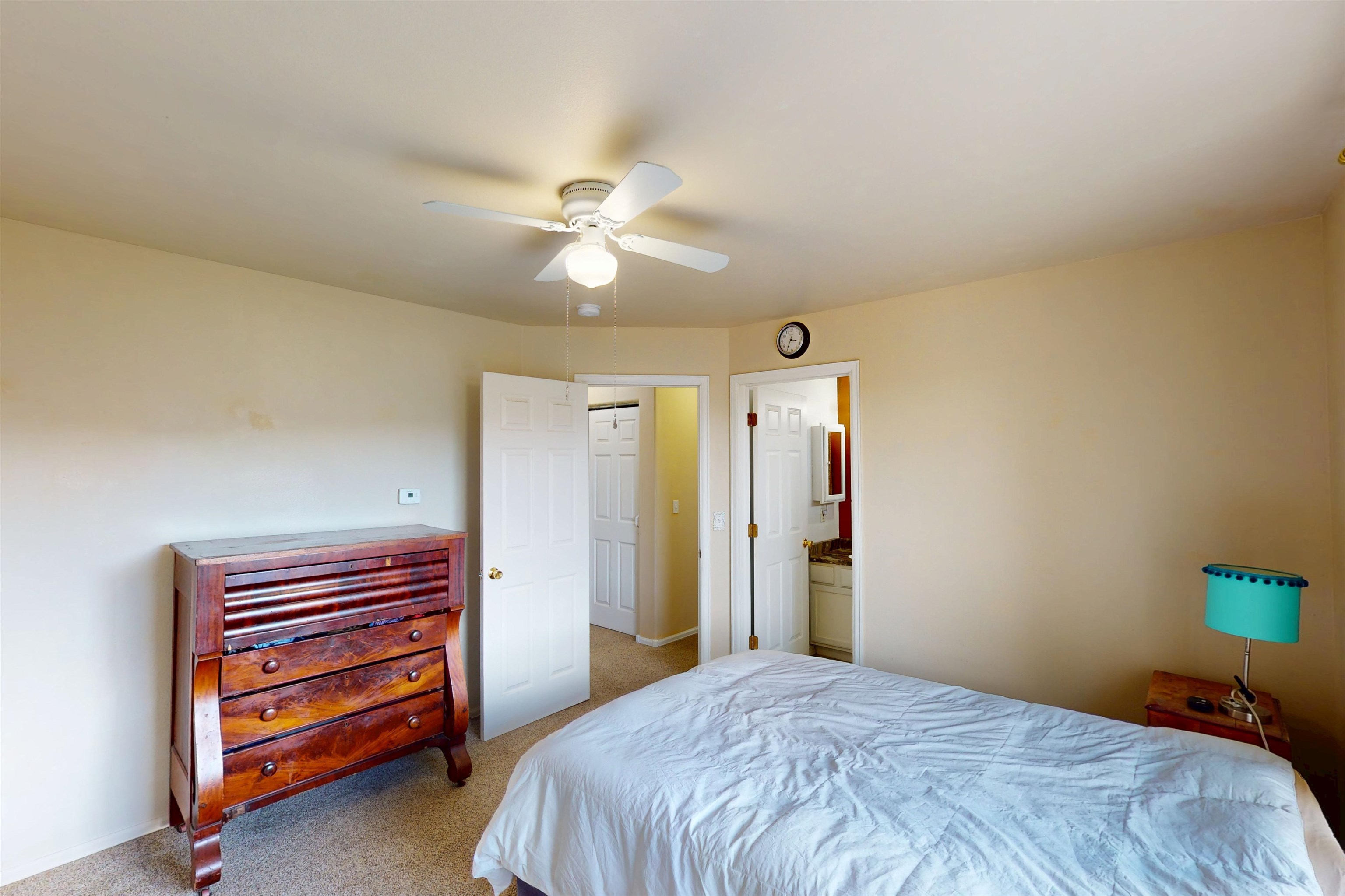 537 29 3/8 Road Unit: A