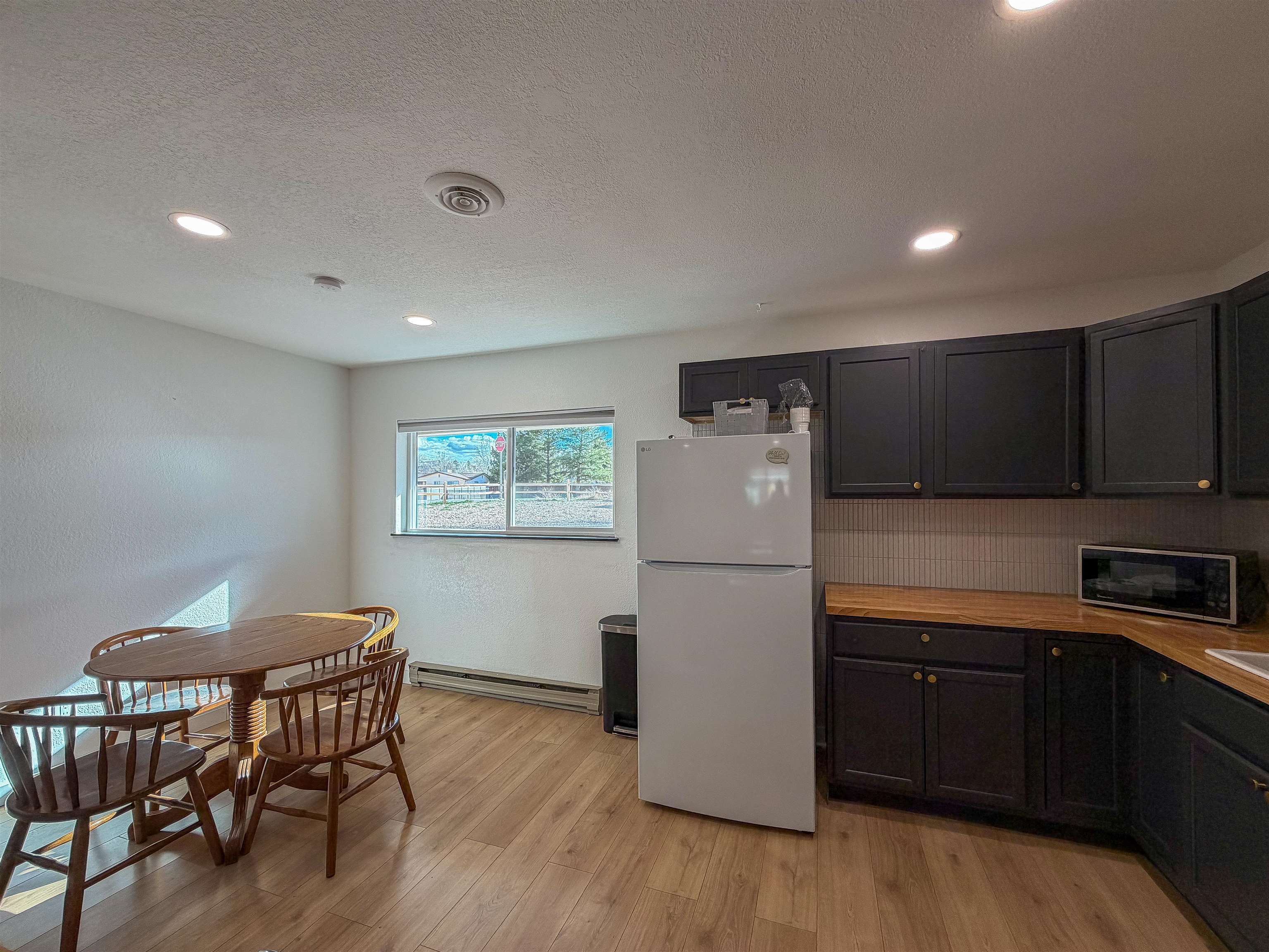 441 E Scenic Drive Unit: A