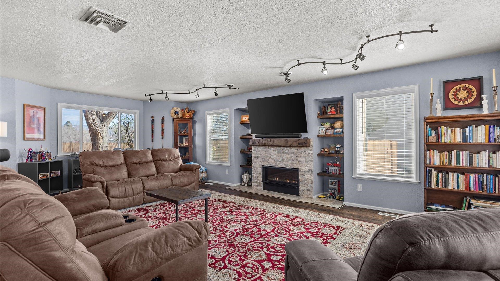 804 Mazatlan Drive