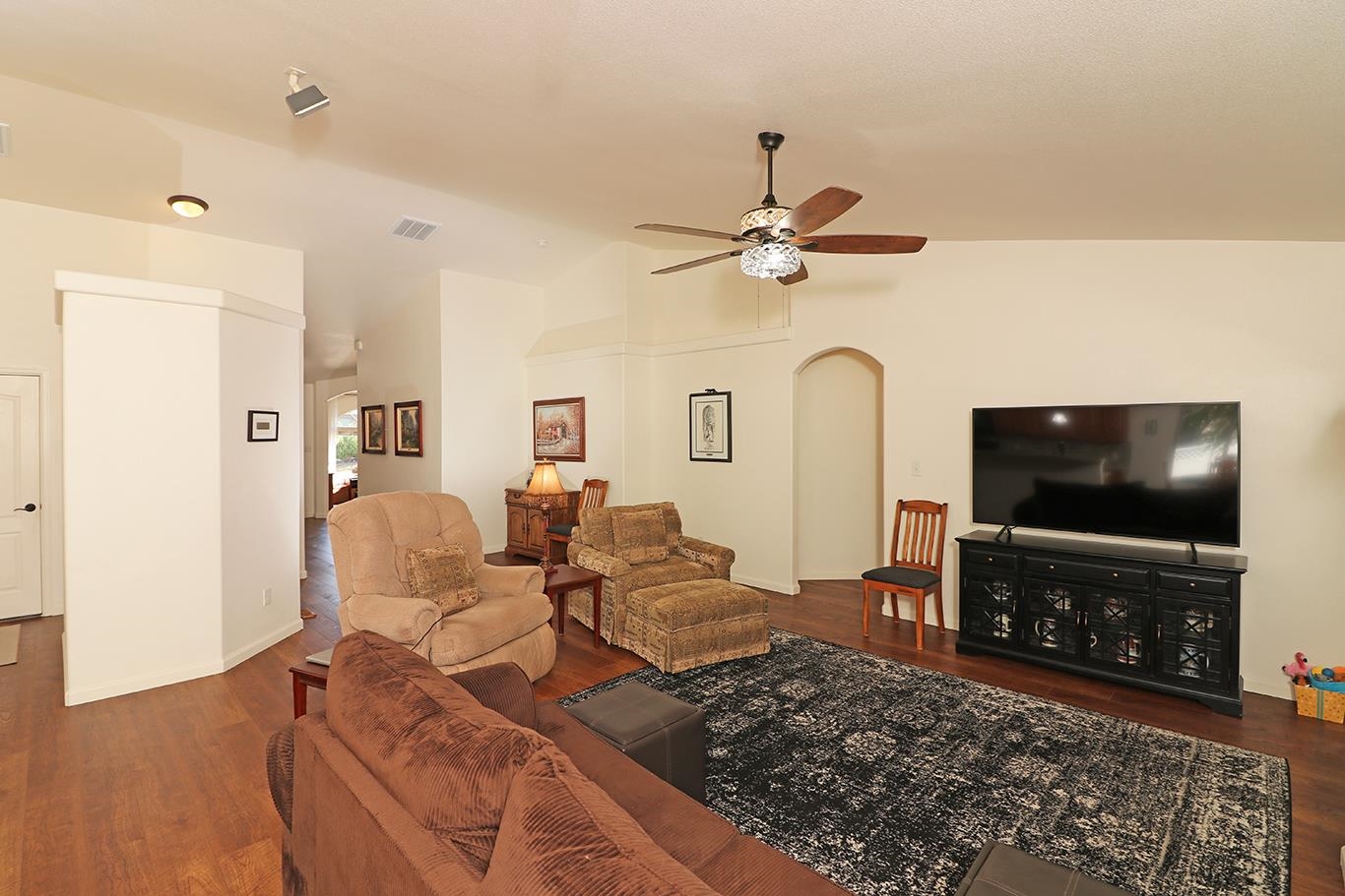 183 Sun Hawk Drive