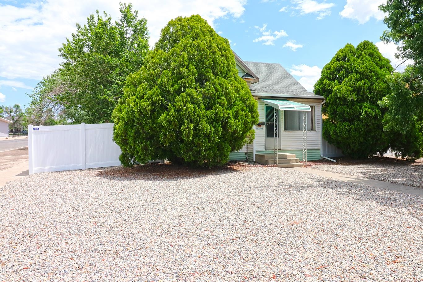 946 N 7th Street