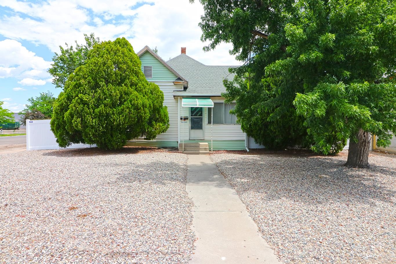 946 N 7th Street