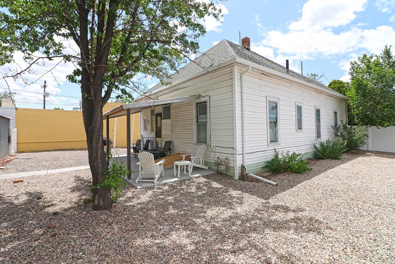 946 N 7th Street