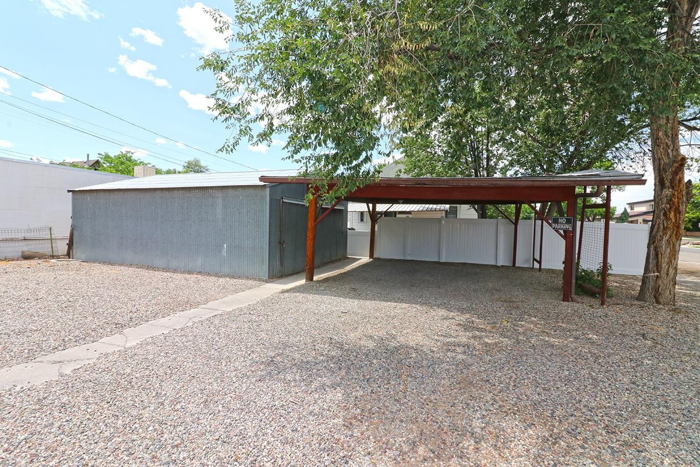 946 N 7th Street