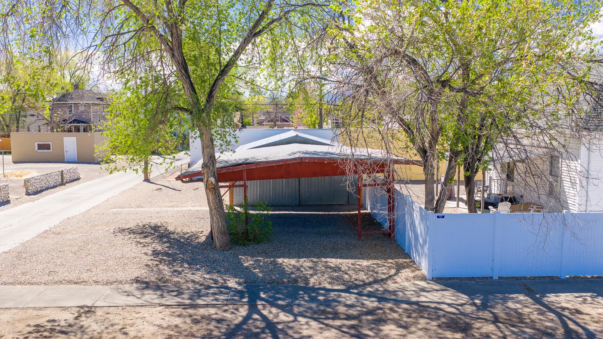 946 N 7th Street
