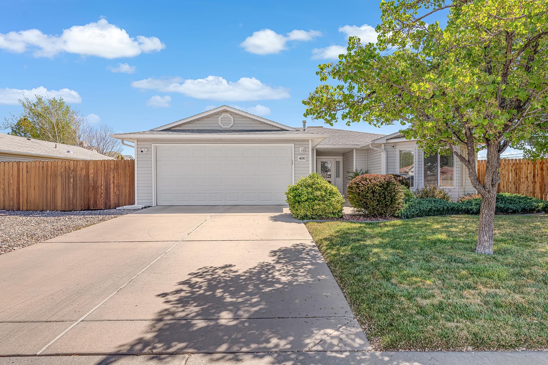 400 E Grove Drive