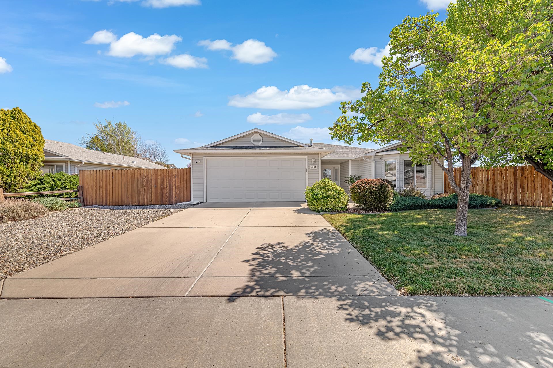 400 E Grove Drive