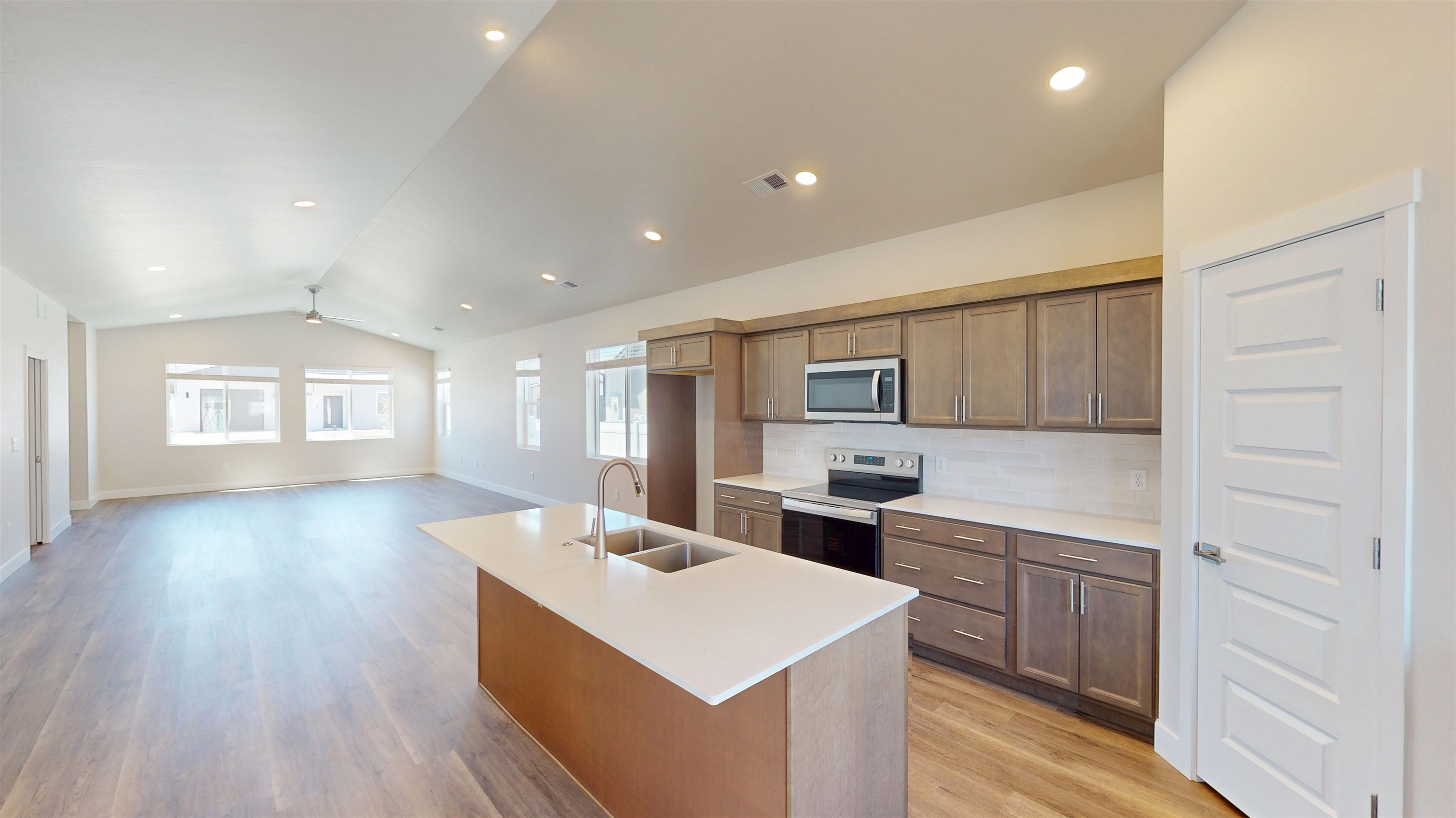 1723 Rusty Rivet Road