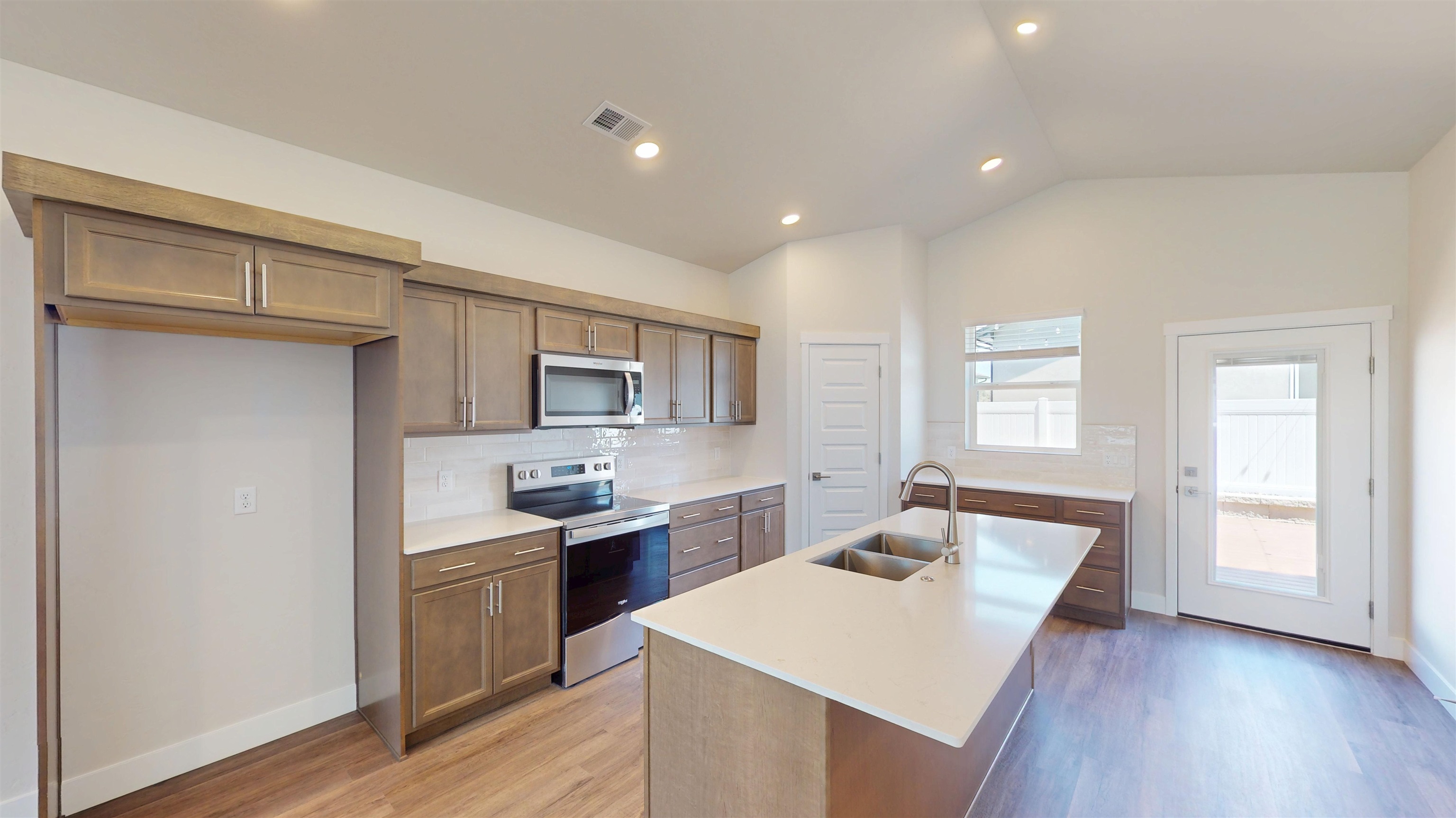 1723 Rusty Rivet Road