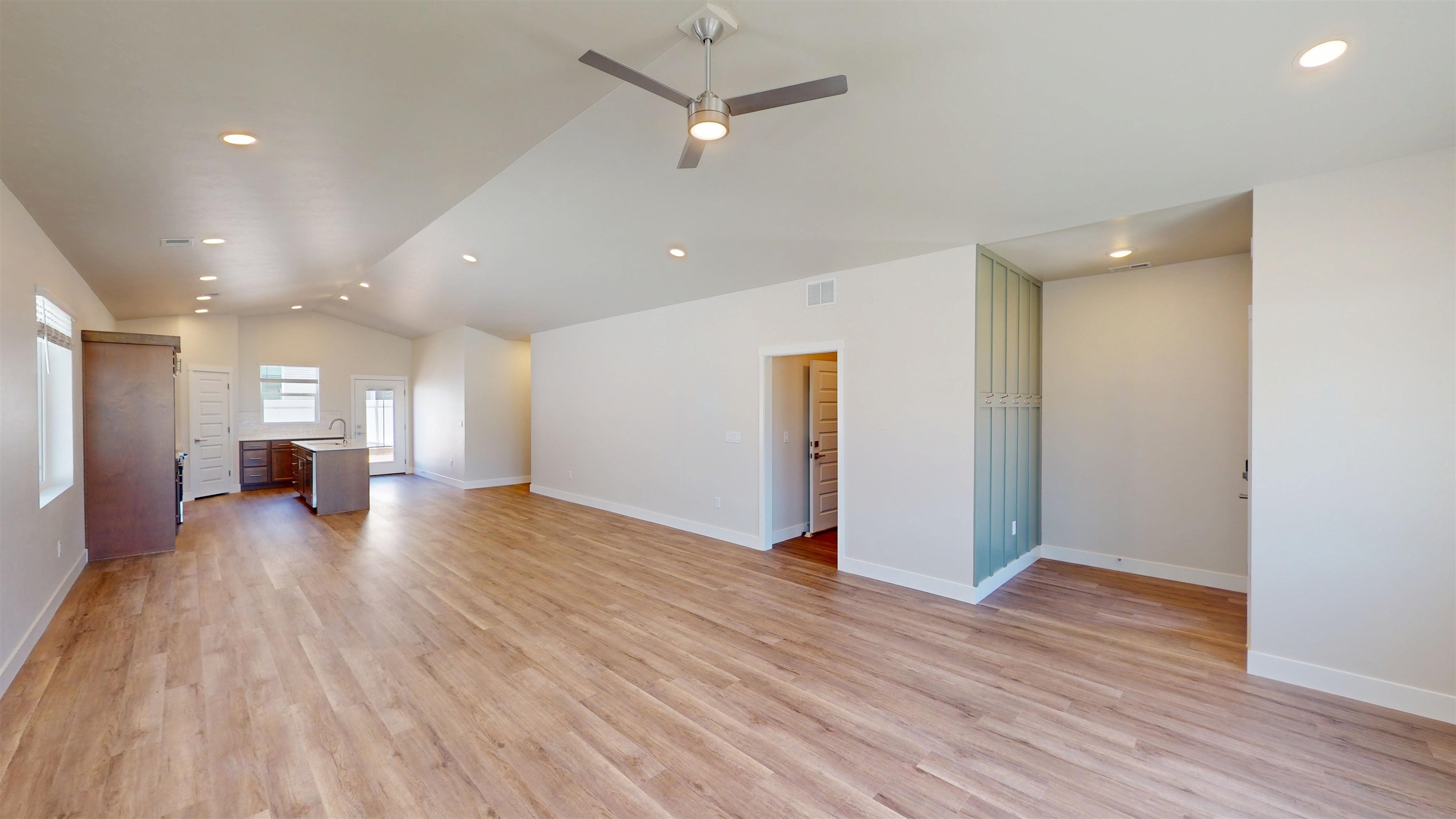 1723 Rusty Rivet Road