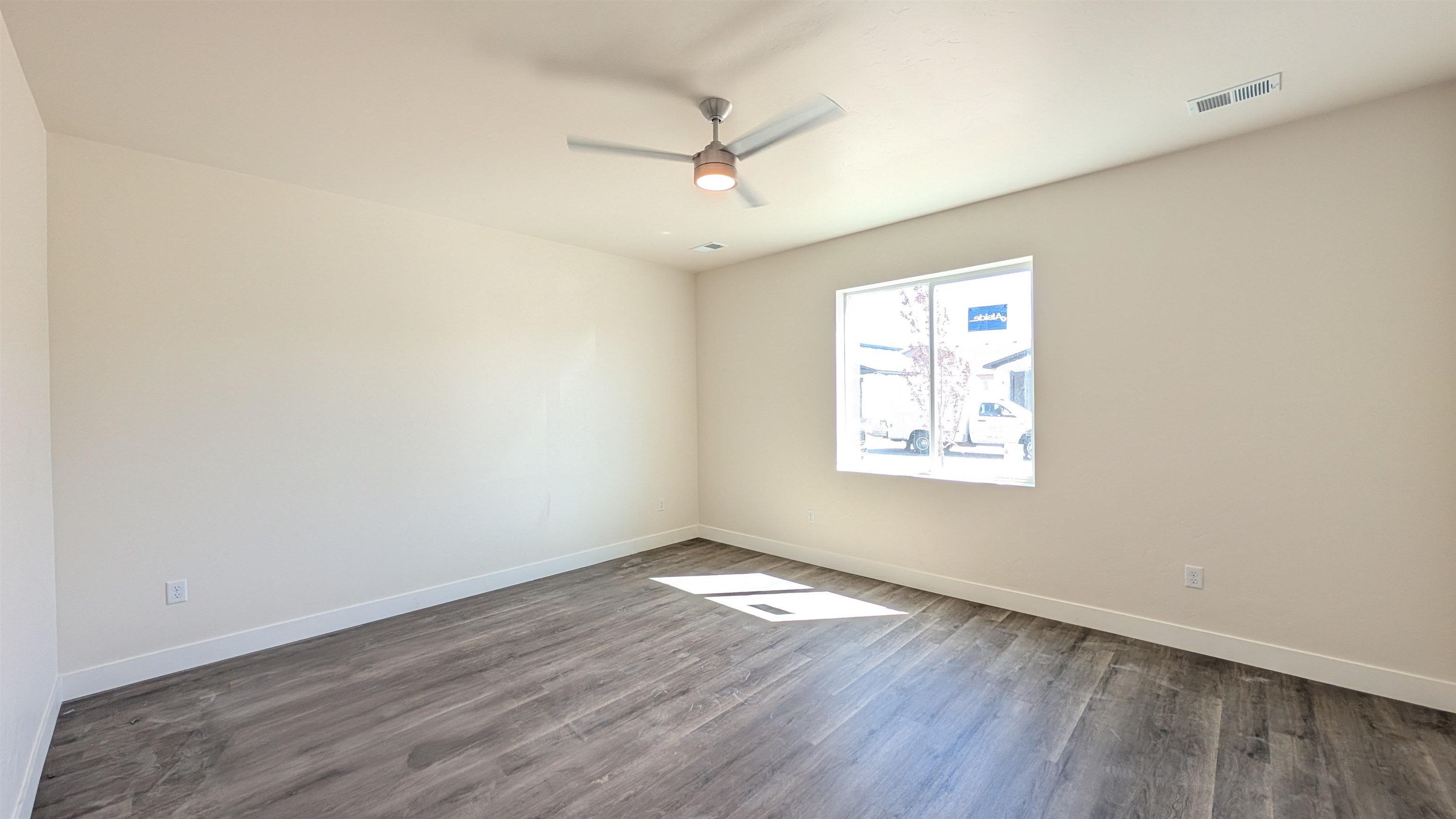 1733 Rusty Rivet Road