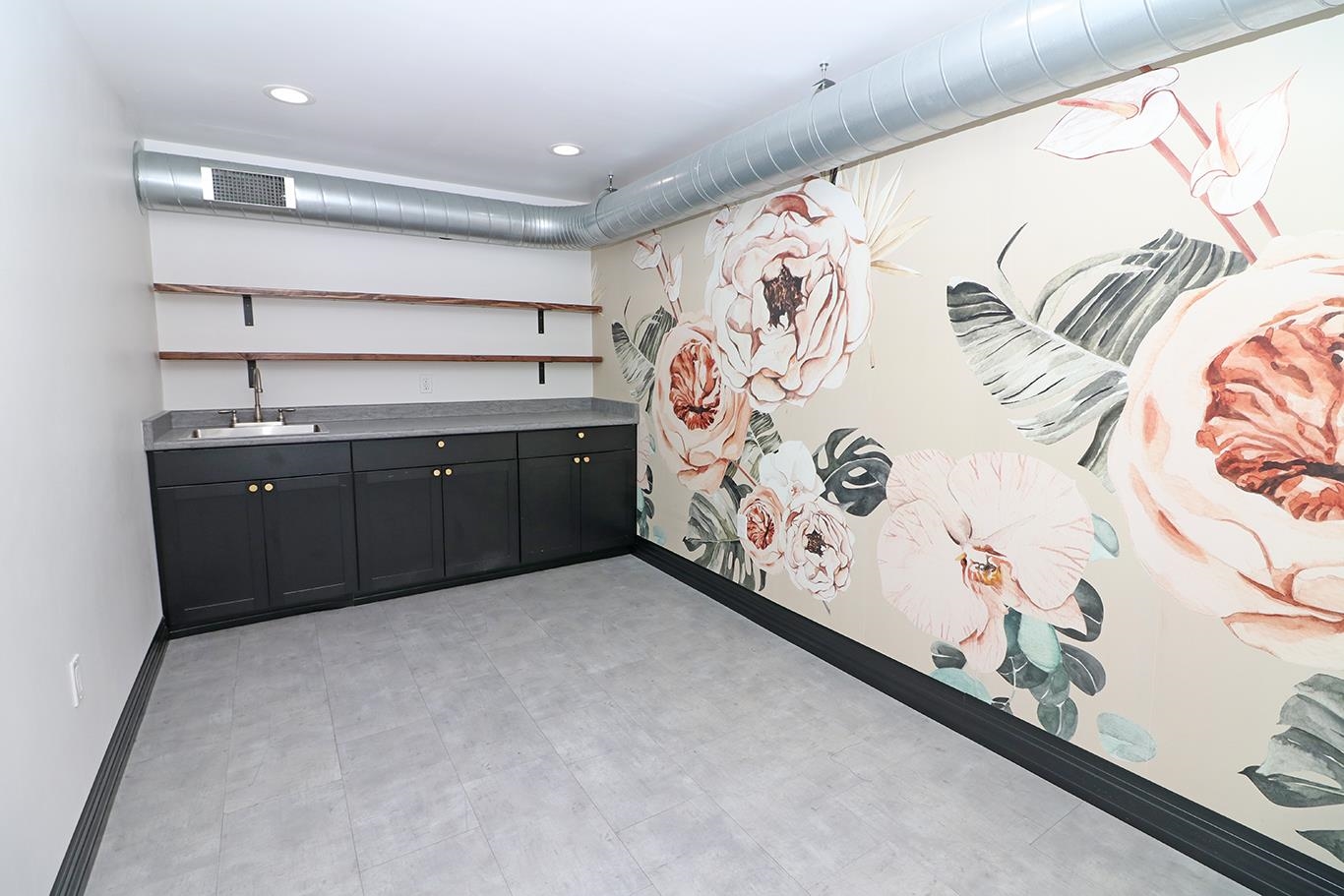 879 Struthers Avenue Unit: C