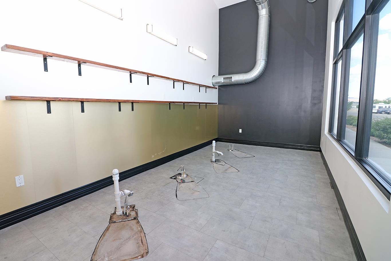 879 Struthers Avenue Unit: C