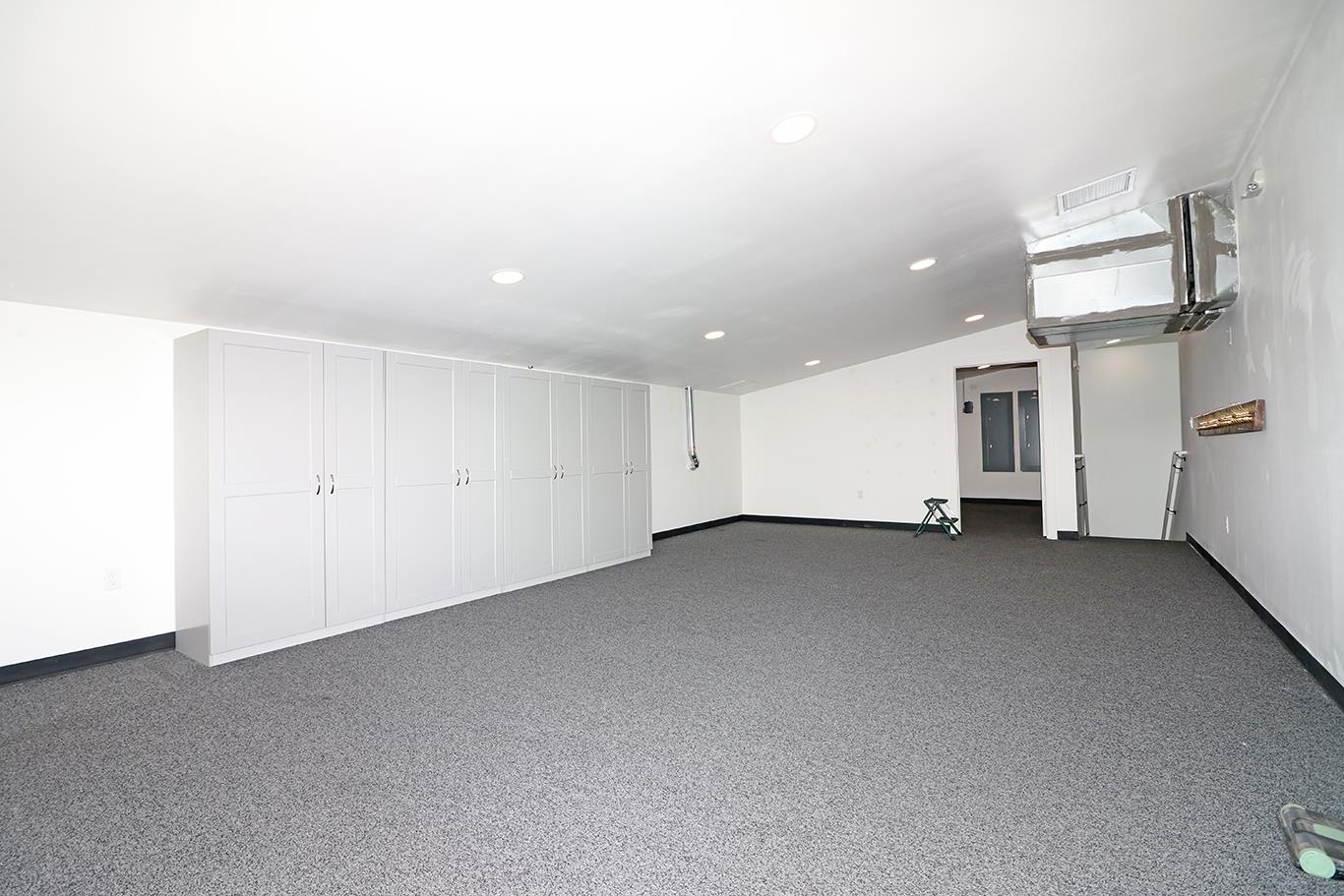 879 Struthers Avenue Unit: C