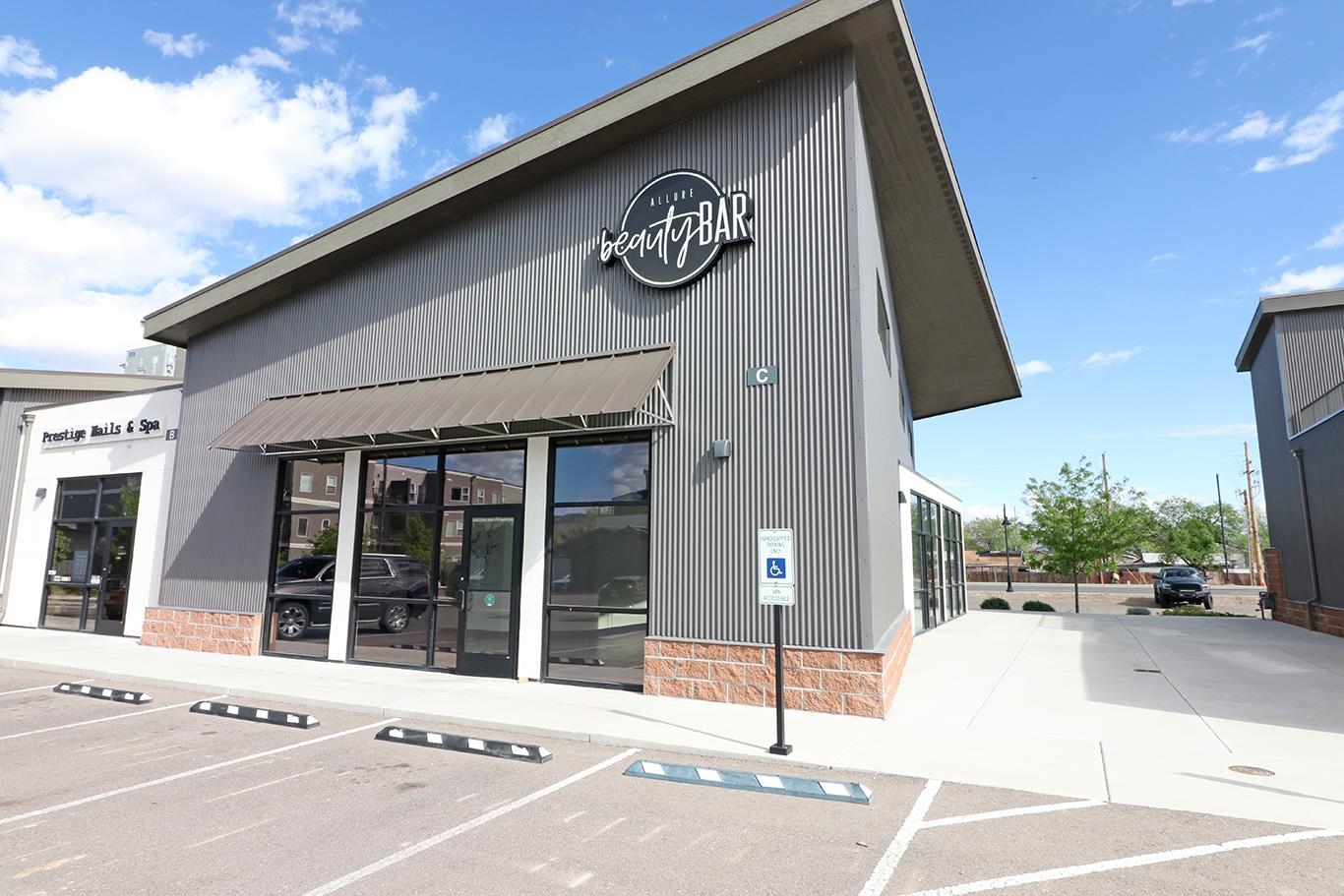 879 Struthers Avenue Unit: C