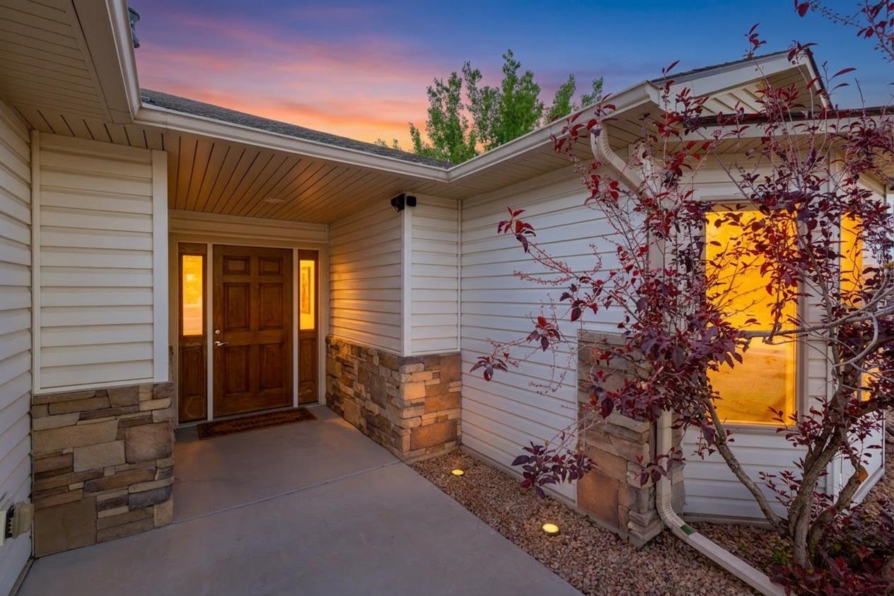 103 Red Rocks Street