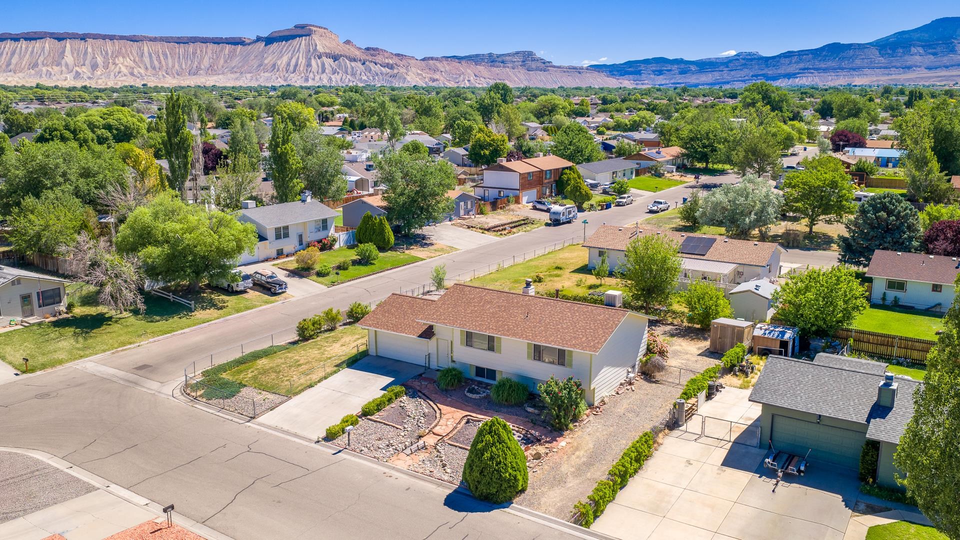472 Ananessa Drive