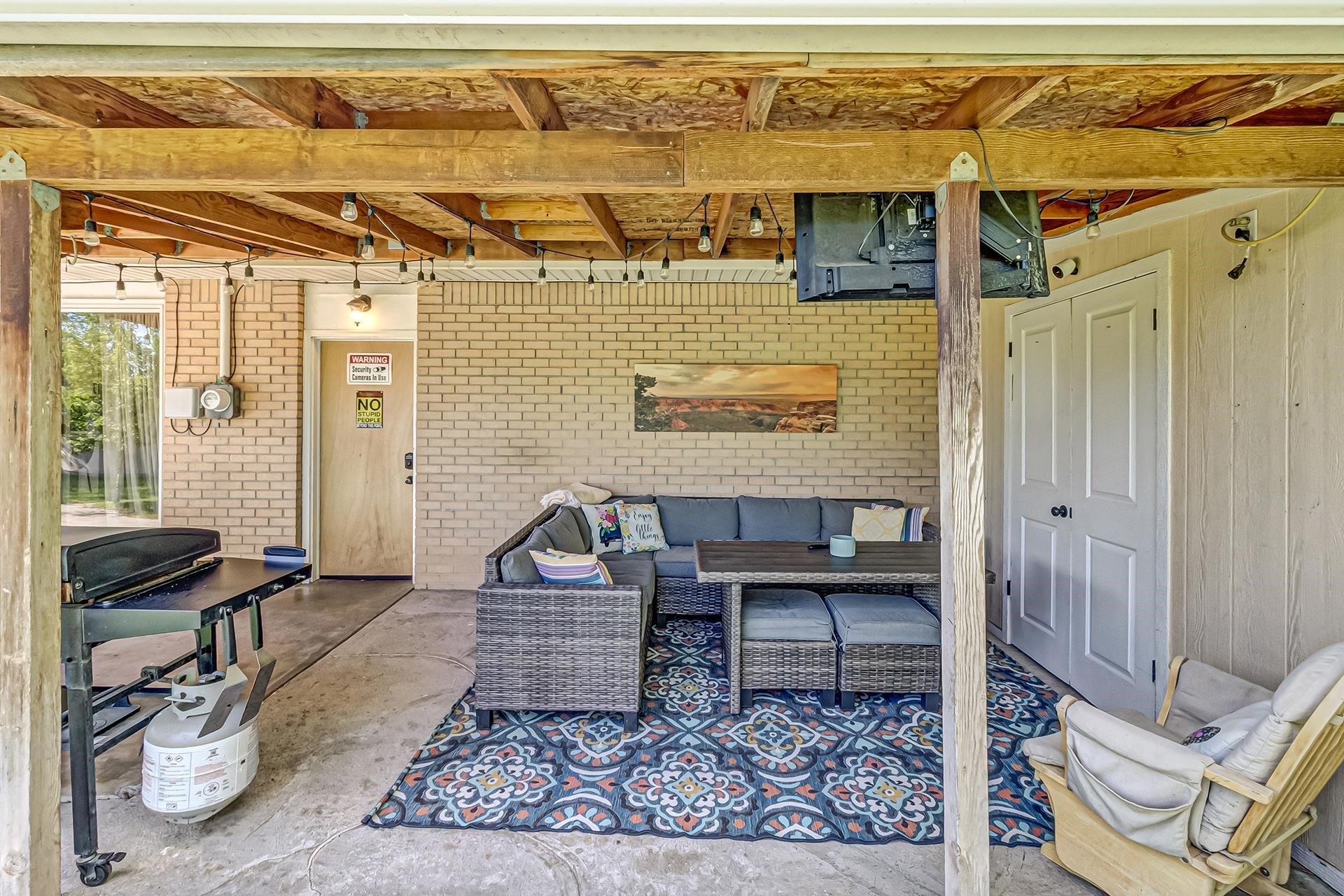 2118 Saguaro Road