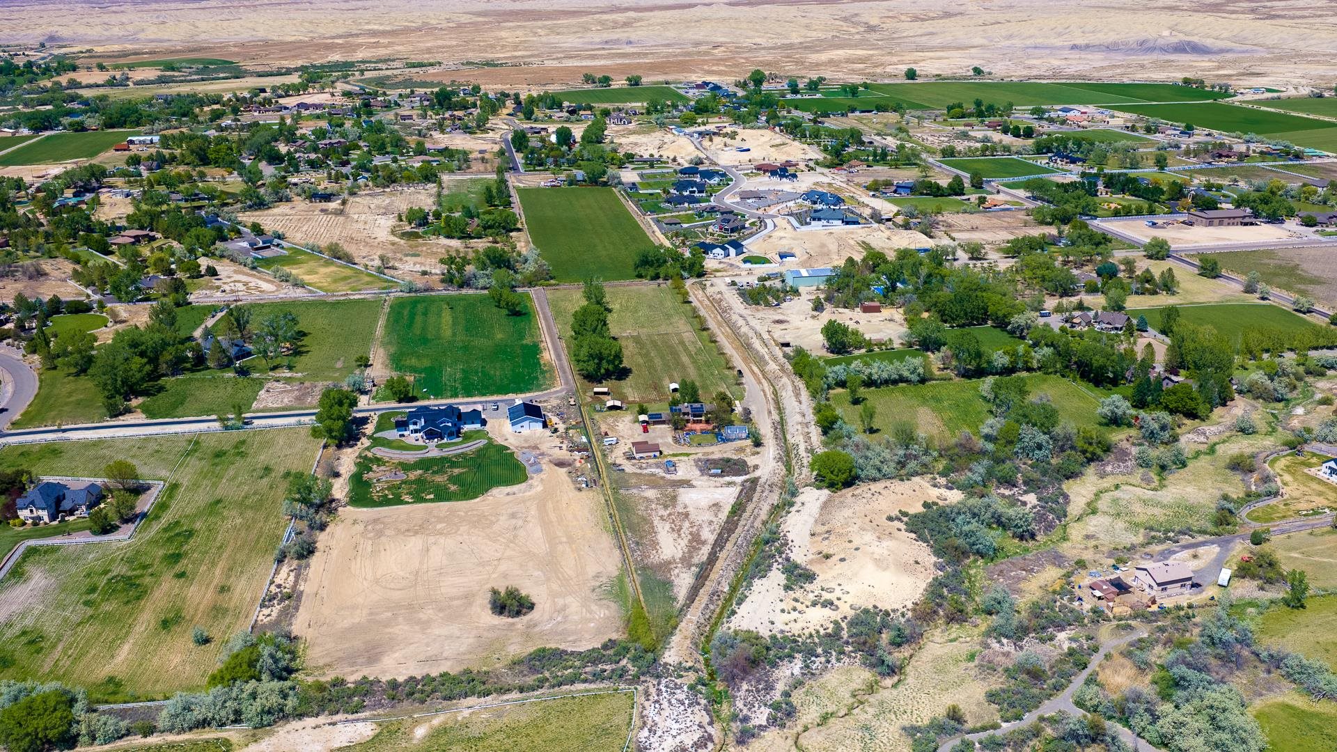 2579 H 3/4 Road