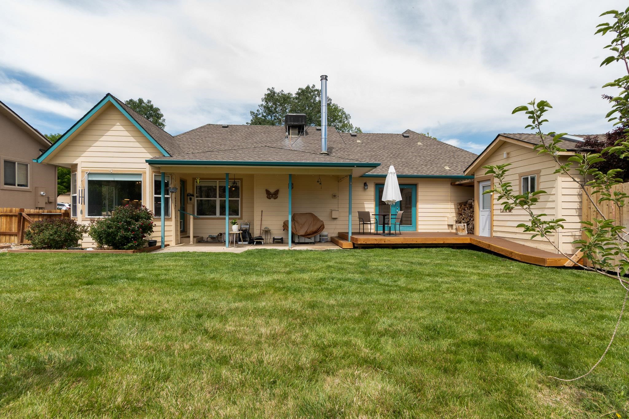 398 Butte Court